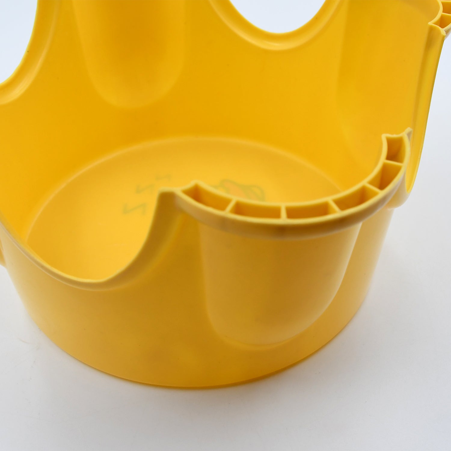 Kitchen ,bathroom anti-slip stool living room, bathroom stool (MOQ :- 120) - Bhavnagar Deodap