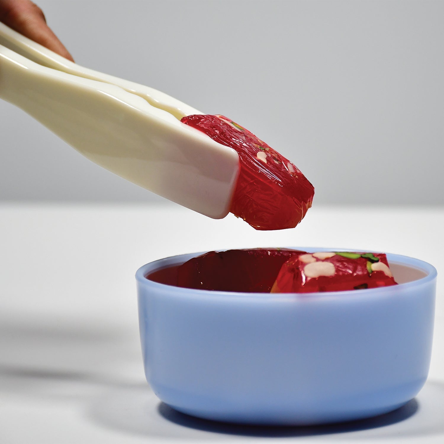 Plastic Handle Tong, Bread Clamps, Kitchen Tongs Cooking Tongs. - Bhavnagar Deodap