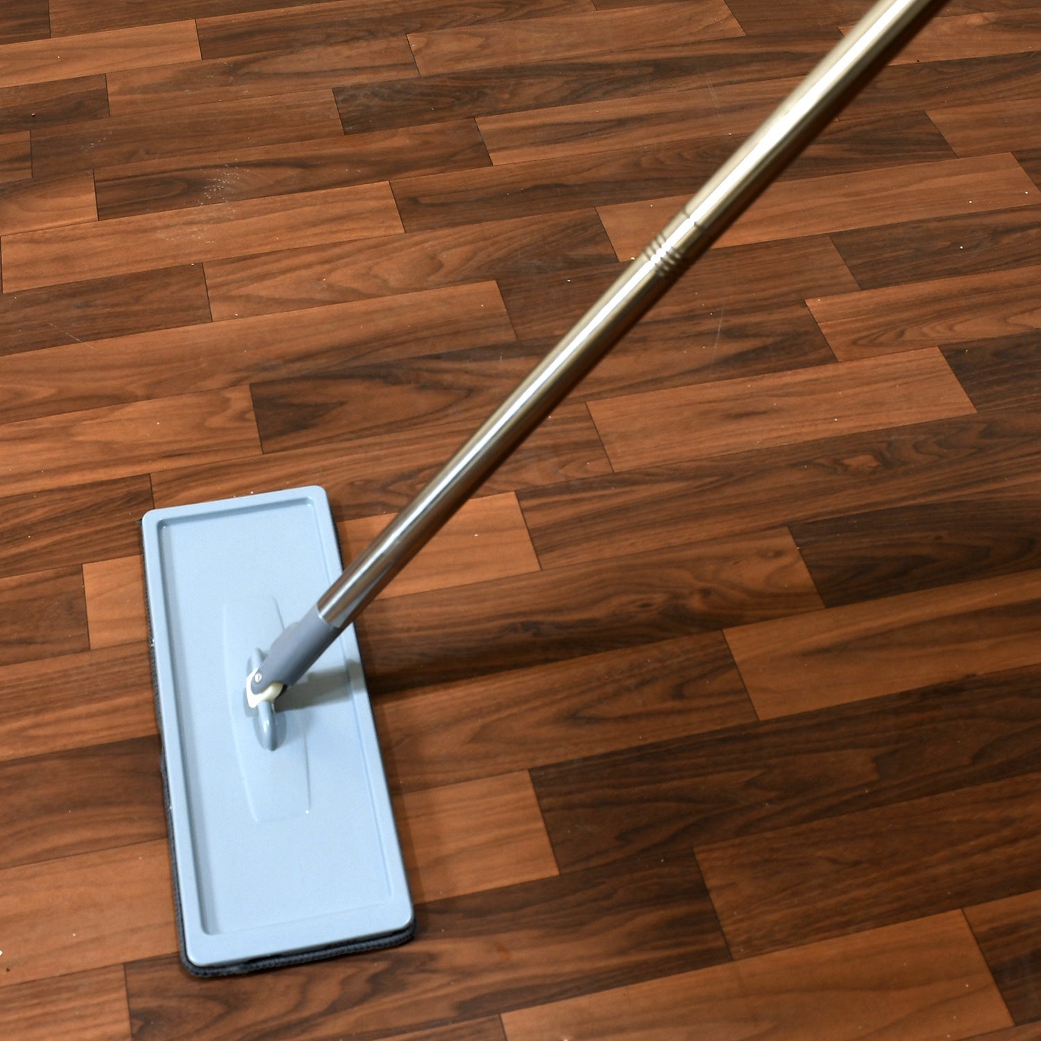 360° Rotating Mop: Effortless Floor Cleaning for All Surfaces - Bhavnagar Deodap