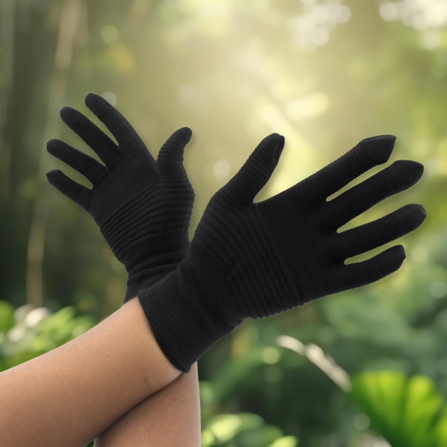 Small Hands, Big Protection: Heat Resistant, Cut-Proof Gloves - Bhavnagar Deodap