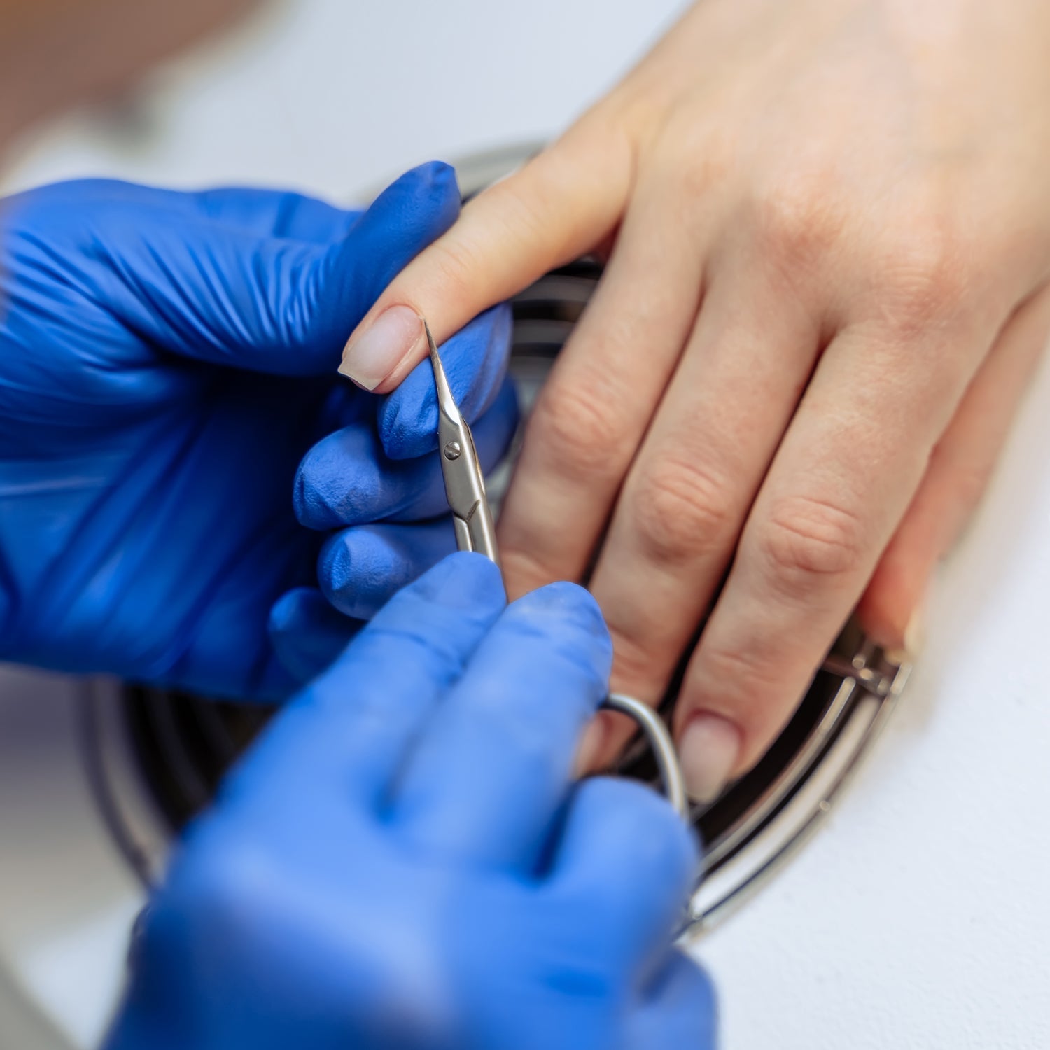 6in1 Nail Clipper Kit Fingernail Clipper, Manicure Set, Stainless Steel Nail Cutter Set ,Manicure Tool, Nail Clippers Care Tools with Lightweight and Beautiful Travel Leather Case (6 Pc Set) - Bhavnagar Deodap