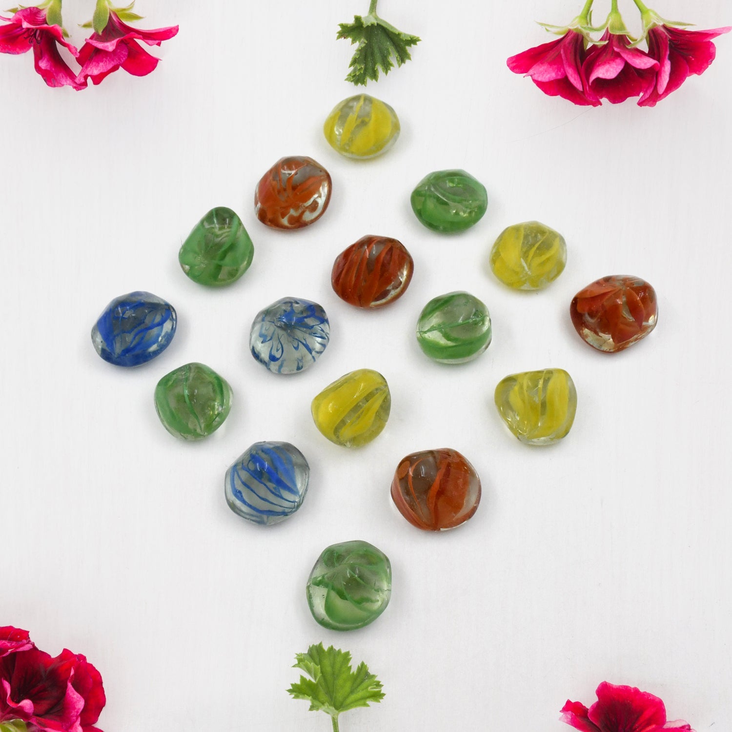 Multi-Color Decorative Stone for Garden / Lawn / Aquarium Fish Tank Gravel / Flower Pots Decoration Pebbles for Fish Bowl & All Purpose Attractive Stone Set - Bhavnagar Deodap