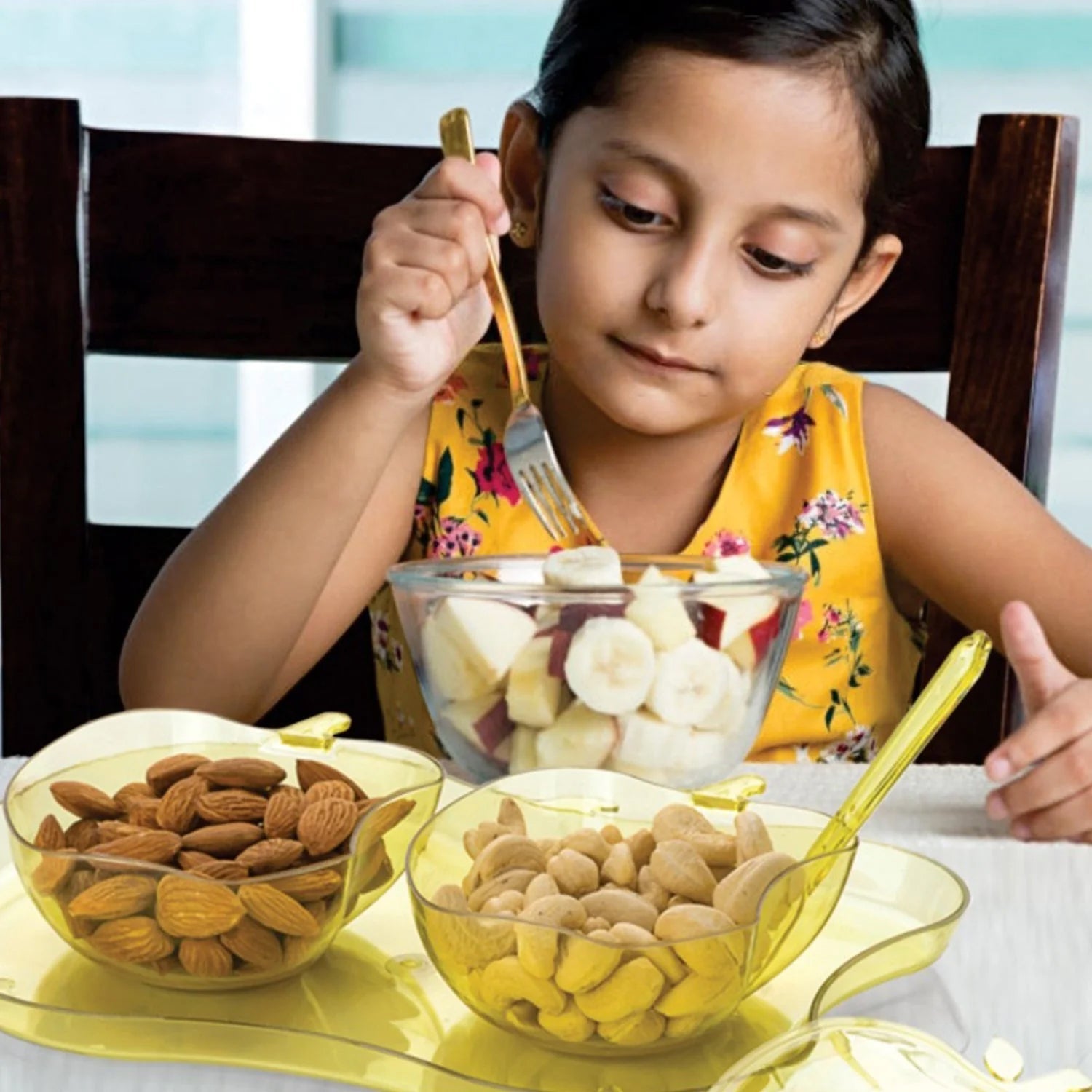 Apple Shape Tray Bowl Used For Serving Snacks And Various Food Stuffs. - Bhavnagar Deodap