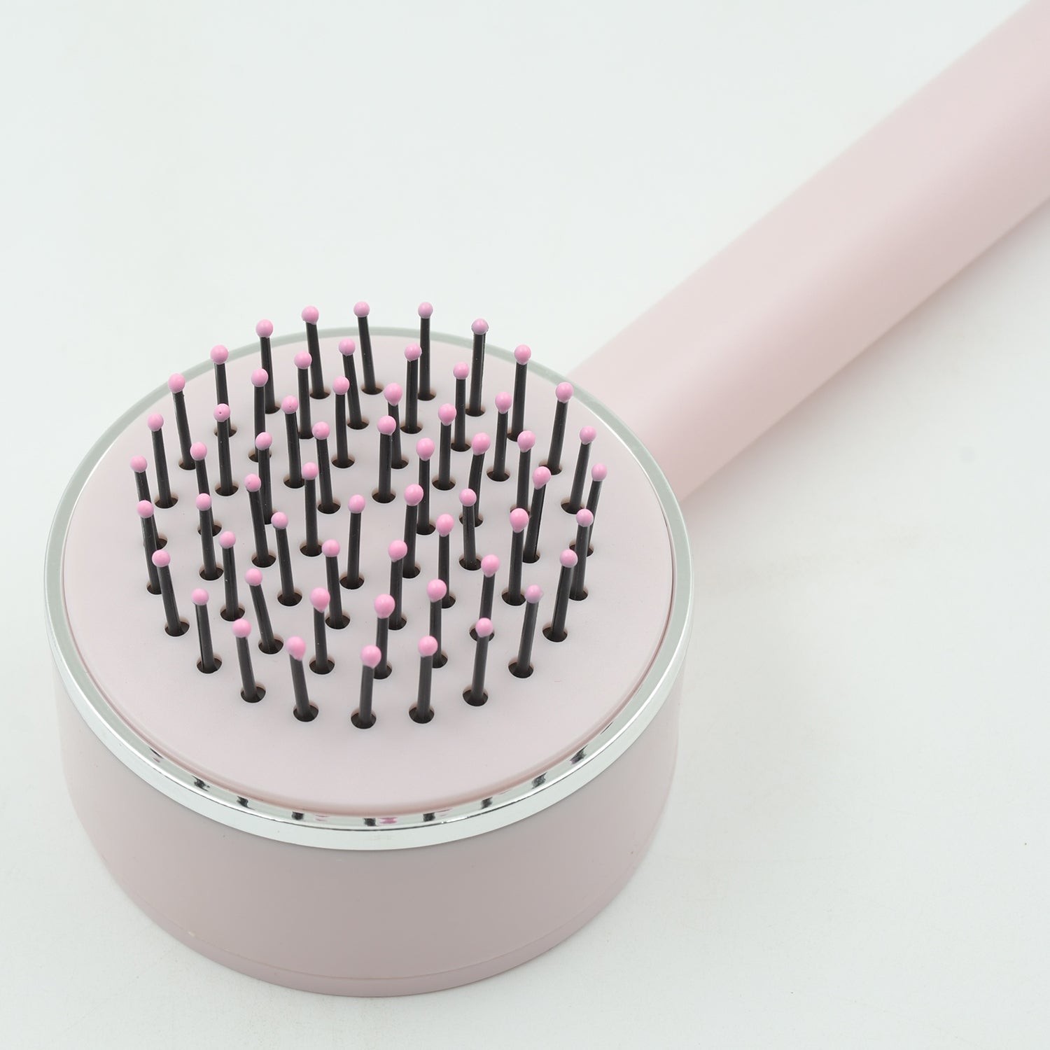 Air Cushion Massage Brush, Airbag Massage Comb with Long Handle, Self-Cleaning Hair Brush, Detangling Anti-Static for All Hair - Bhavnagar Deodap