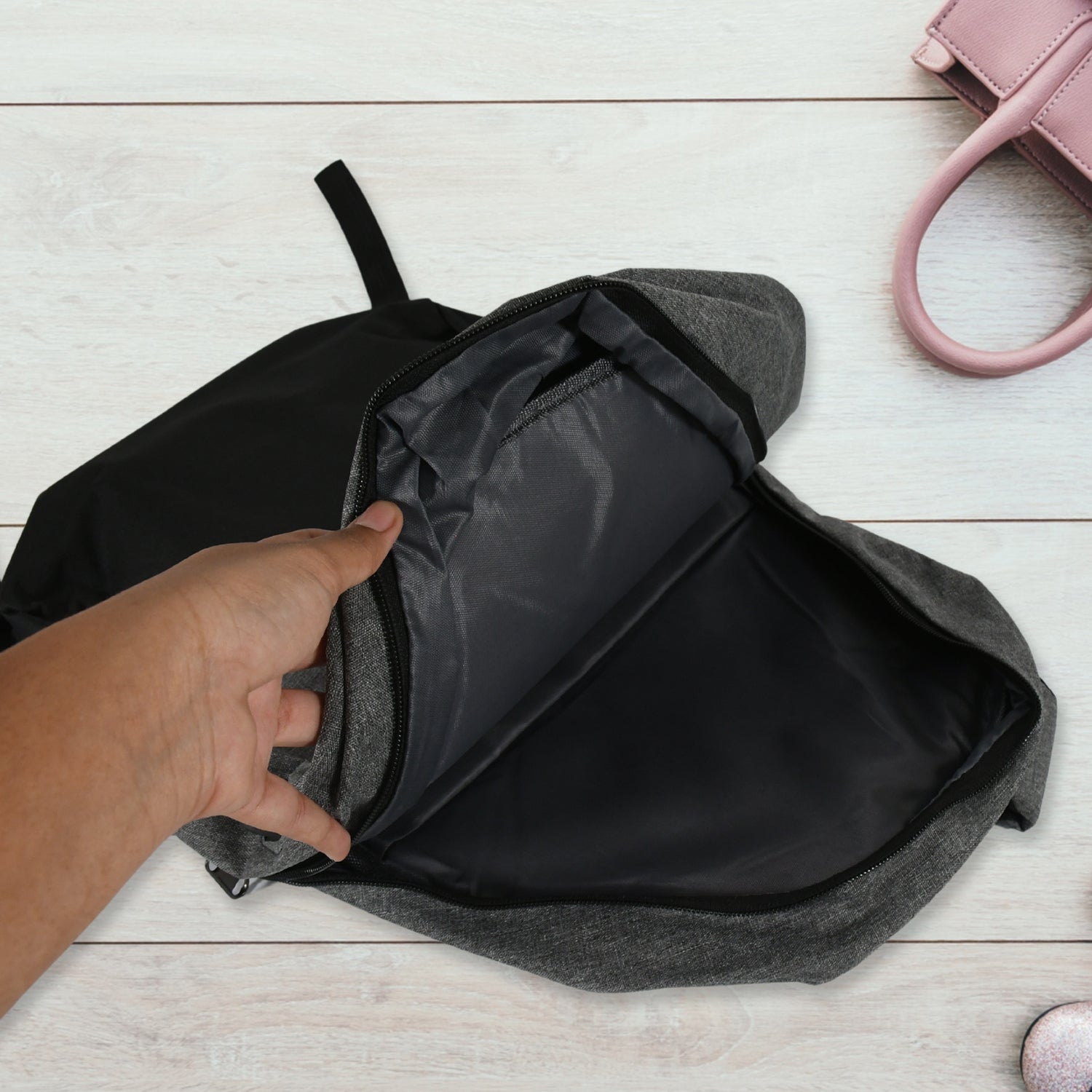 USB Point Laptop Bag Used Widely In All Kinds Of Official Purposes As A Laptop Holder And Cover And Make's The Laptop Safe And Secure (1 pc) - Bhavnagar Deodap