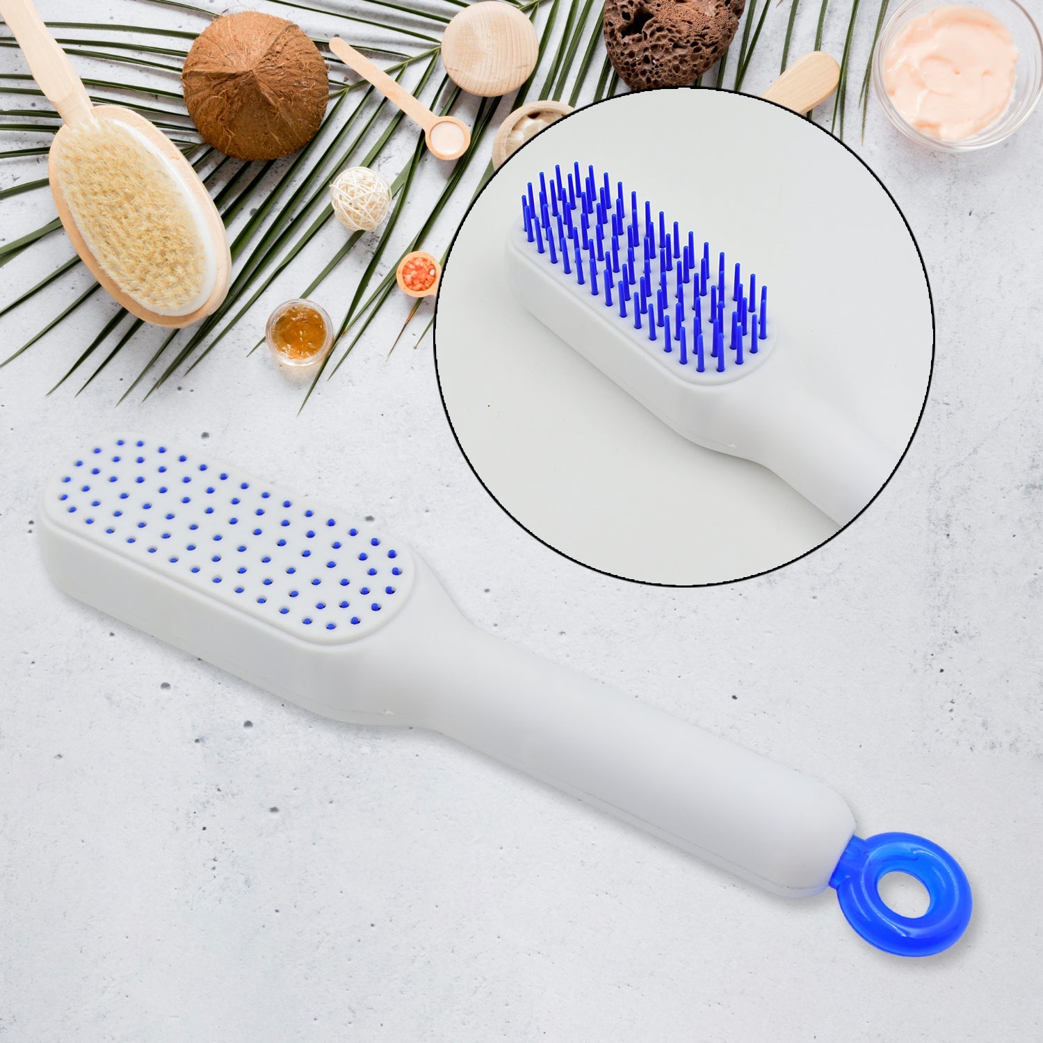 Self-Cleaning Hairbrush, Self-Cleaning Anti-Static Detangling Massage Comb, One-pull Clean Scalable Rotate Lifting Self Cleaning Hairbrush Hair Styling Tools - Bhavnagar Deodap