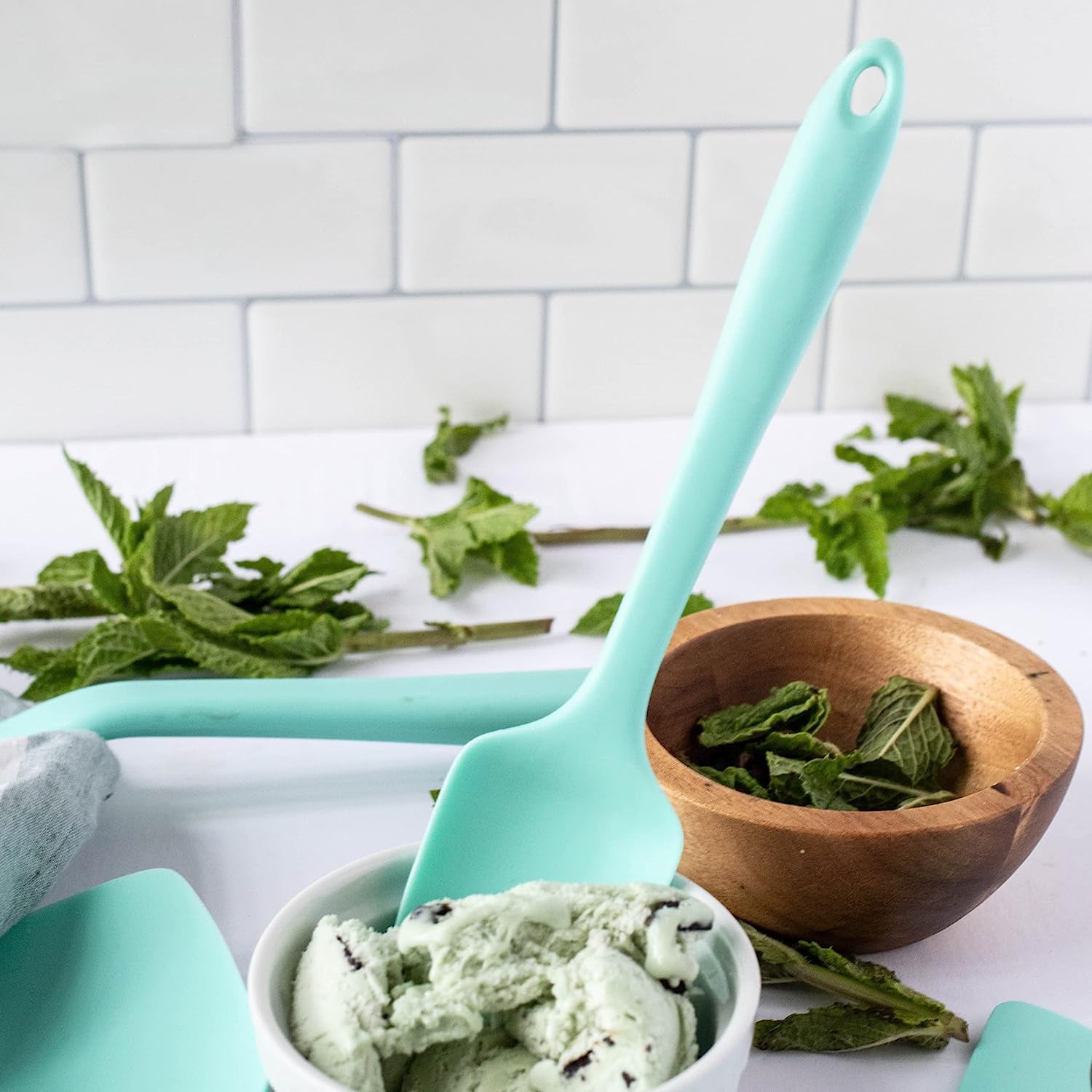 Get It Right Premium Silicone Spatula - Non-Stick Heat Resistant Kitchen Spatula - Perfect for Baking, Cooking, Scraping (28cm) - Bhavnagar Deodap