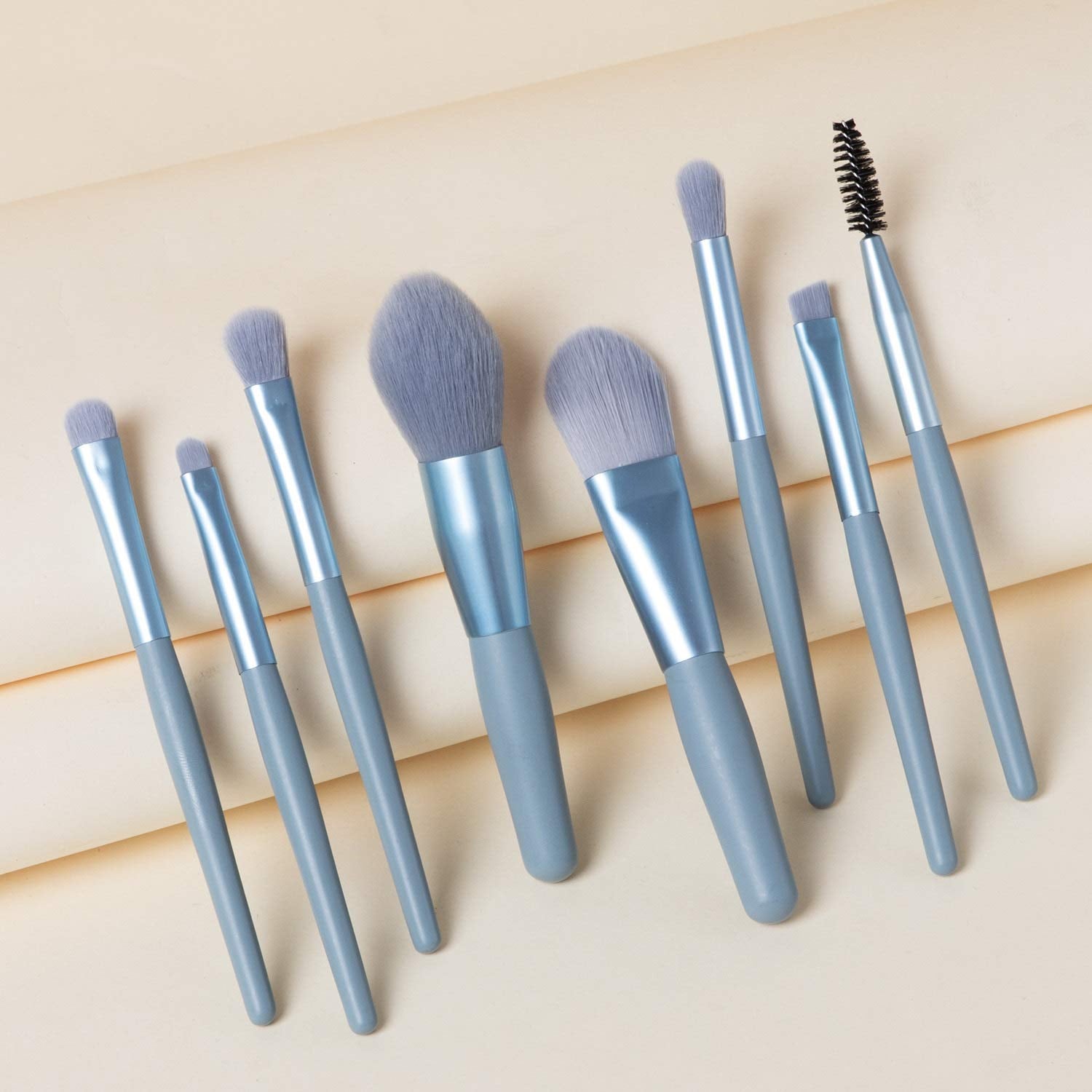 8 PCS Mini Makeup Brush Set with Case, Portable Foundation Brush Kit Travel, Premium Synthetic Bristles Cosmetic Brush Set for Powder Blending Blush Eyeshadow Lipstick (Mix Color 8 Pcs Set) - Bhavnagar Deodap
