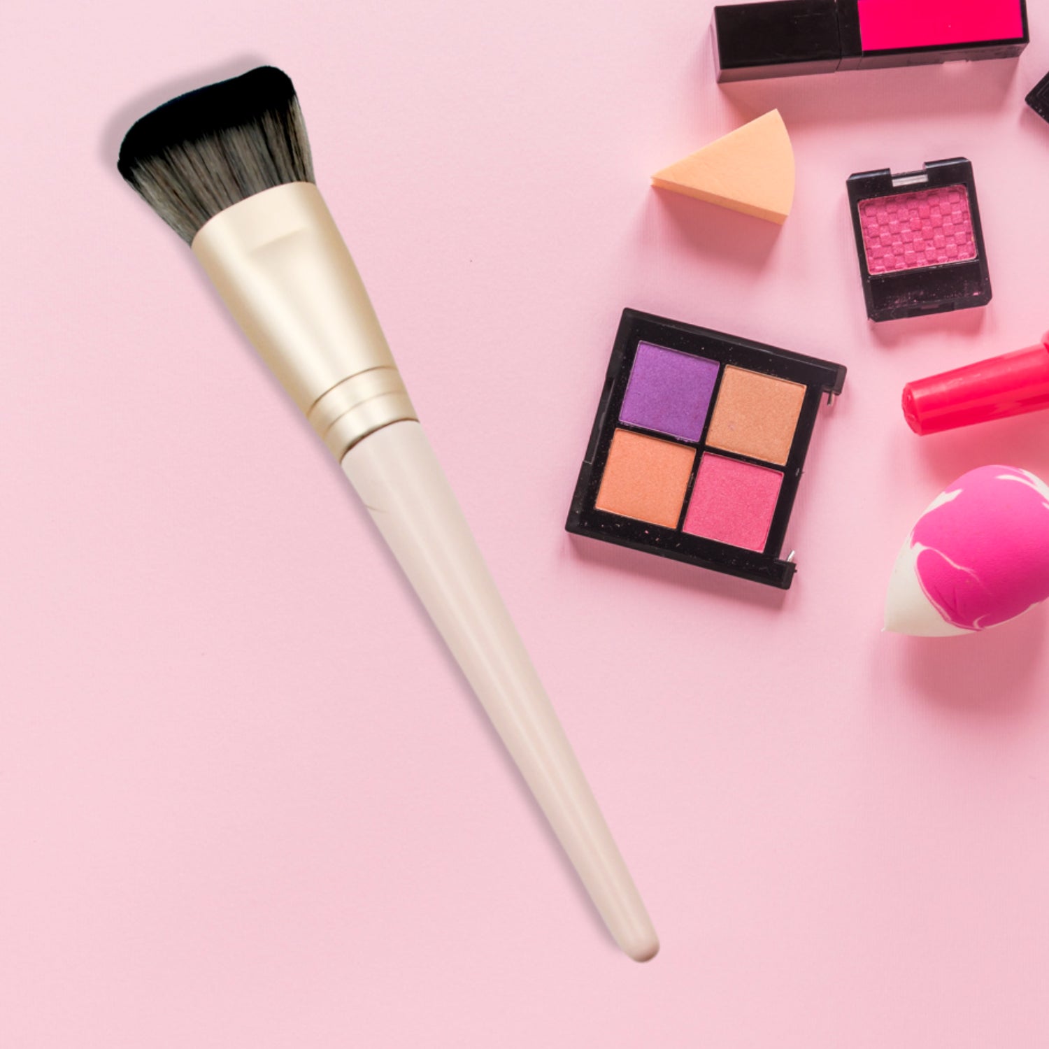 Beauty Face Brushes, Synthetic Bristle Professional Face And Eye Makeup Brushes, For Cream, Liquid And Powder Formulation (1 Pc) - Bhavnagar Deodap