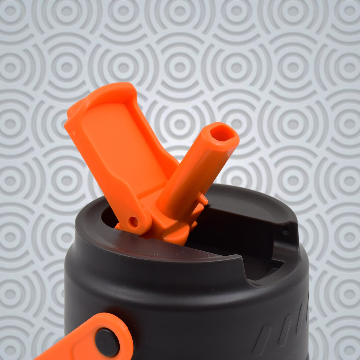 Stainless Steel Mug / Bottle Vacuum Insulated Cup With Handle, Small Cup & Straw (500 ML) - Bhavnagar Deodap