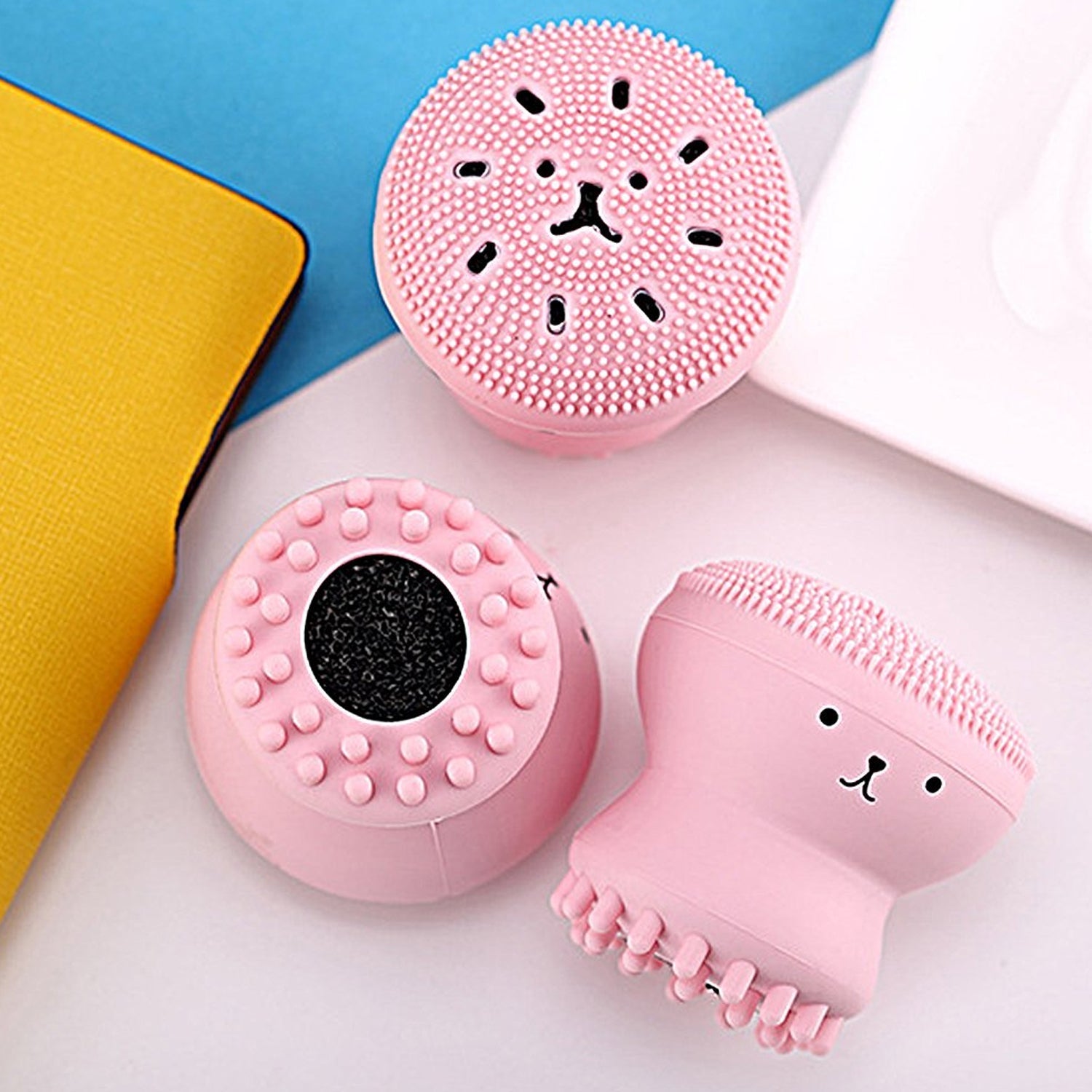 Facial Cleansing Brushes, Cute Octopus Shape Silicone Face Scrubber Massager Skincare Tool (1PC) - Bhavnagar Deodap