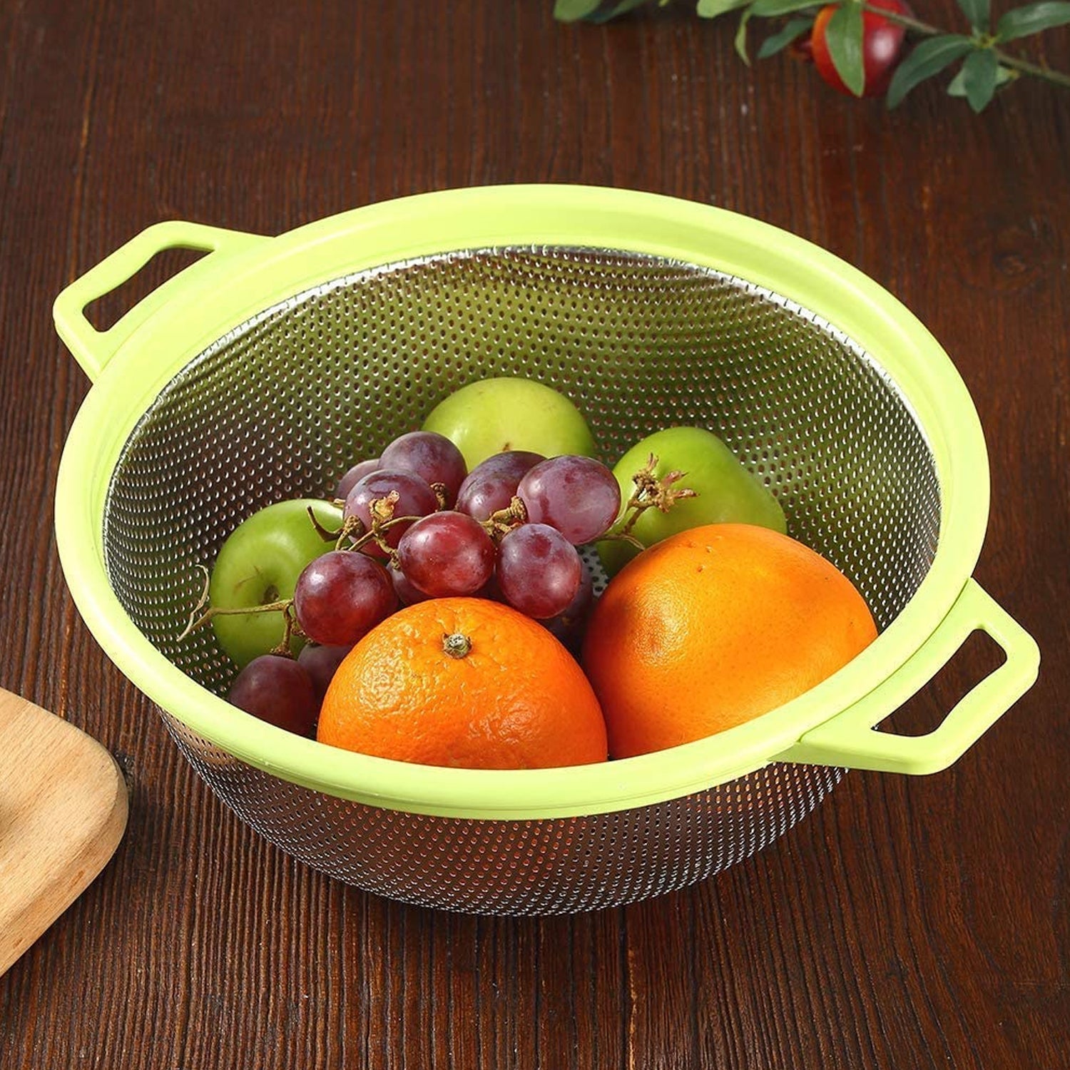 Stainless Steel Colander with Handle - Large Metal Mesh Basket Strainer (1 pc) - Bhavnagar Deodap