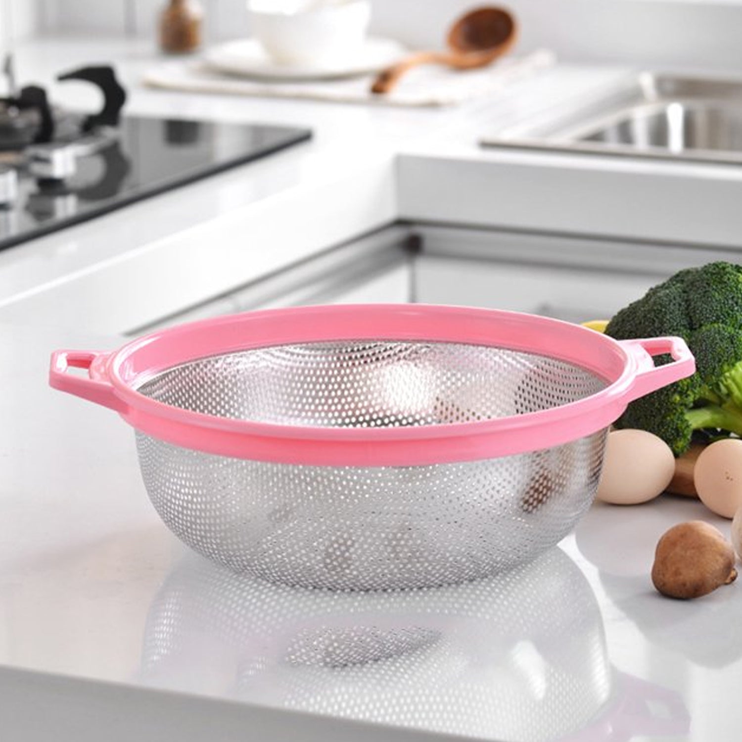 Stainless Steel Colander with Handle - Large Metal Mesh Basket Strainer (1 pc) - Bhavnagar Deodap