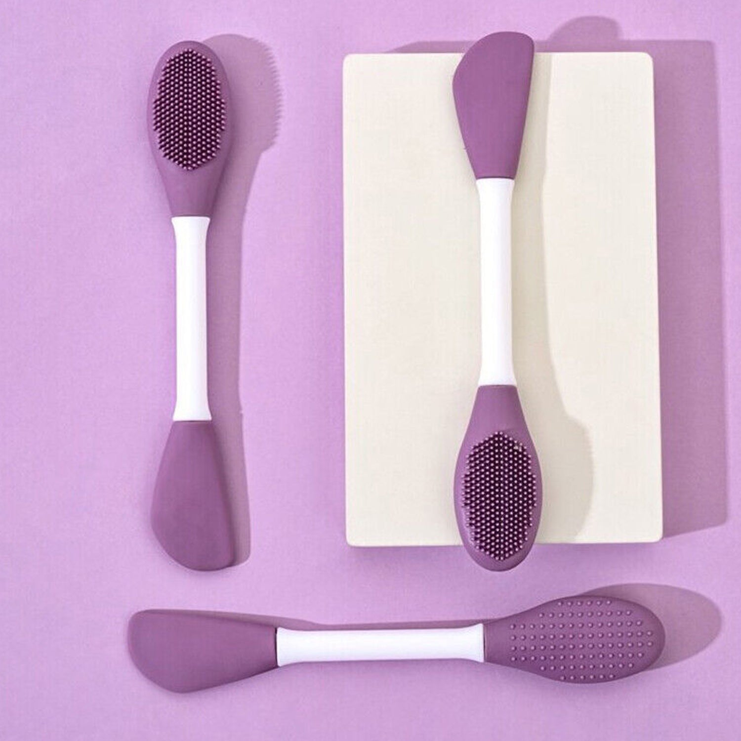 Double-headed Silicone Mask Brush Face Cleansing and Applying Mud Mask Beauty Salon Special Brush Smear Tool Facial Scrub Silicone Wash Scrubber Face Tools (1 Pc) - Bhavnagar Deodap