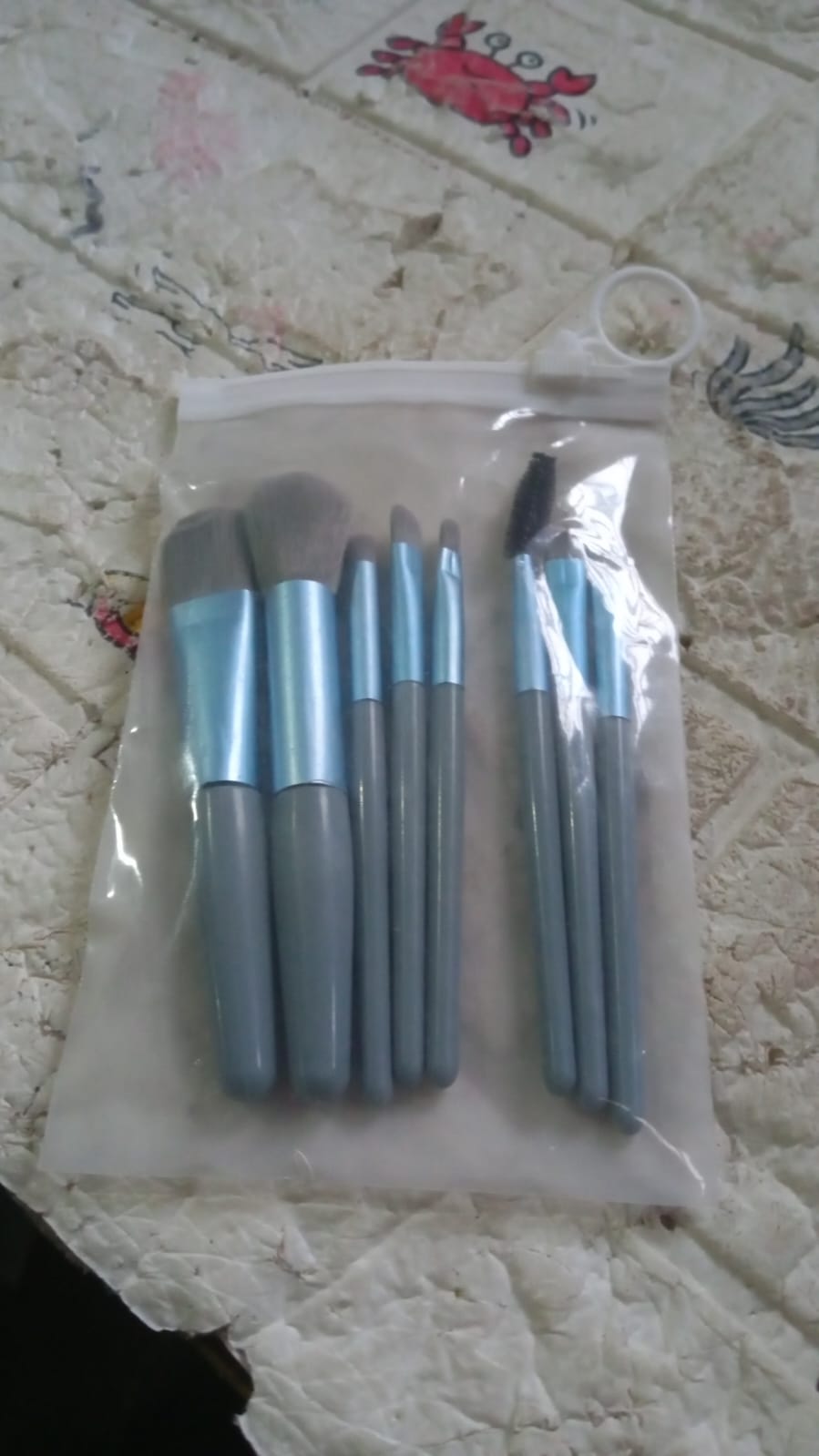 8 PCS Mini Makeup Brush Set with Case, Portable Foundation Brush Kit Travel, Premium Synthetic Bristles Cosmetic Brush Set for Powder Blending Blush Eyeshadow Lipstick (Mix Color 8 Pcs Set) - Bhavnagar Deodap