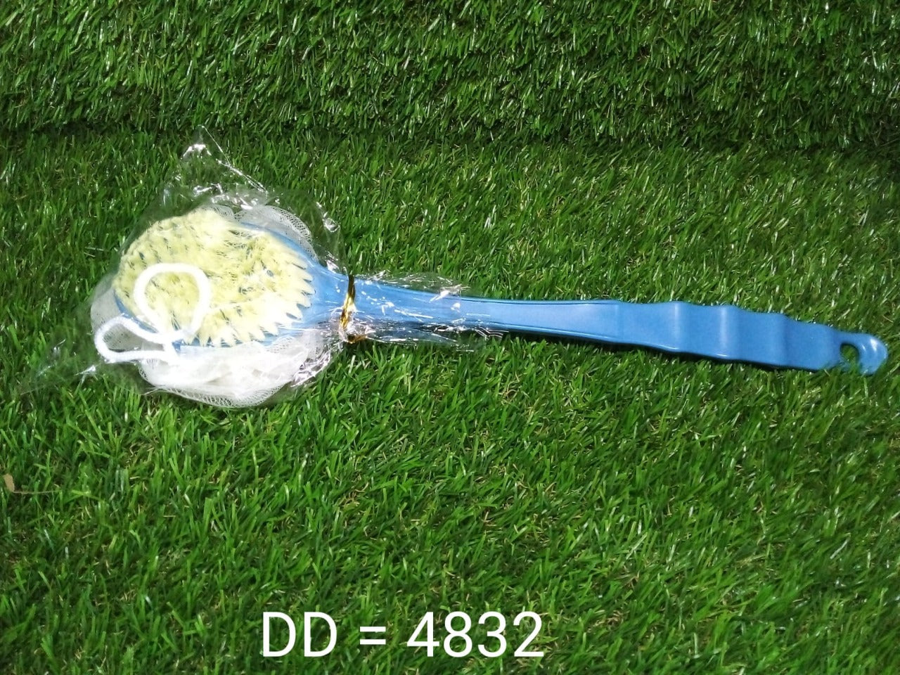 2in1 Bath Brush With Long Handle - Bhavnagar Deodap