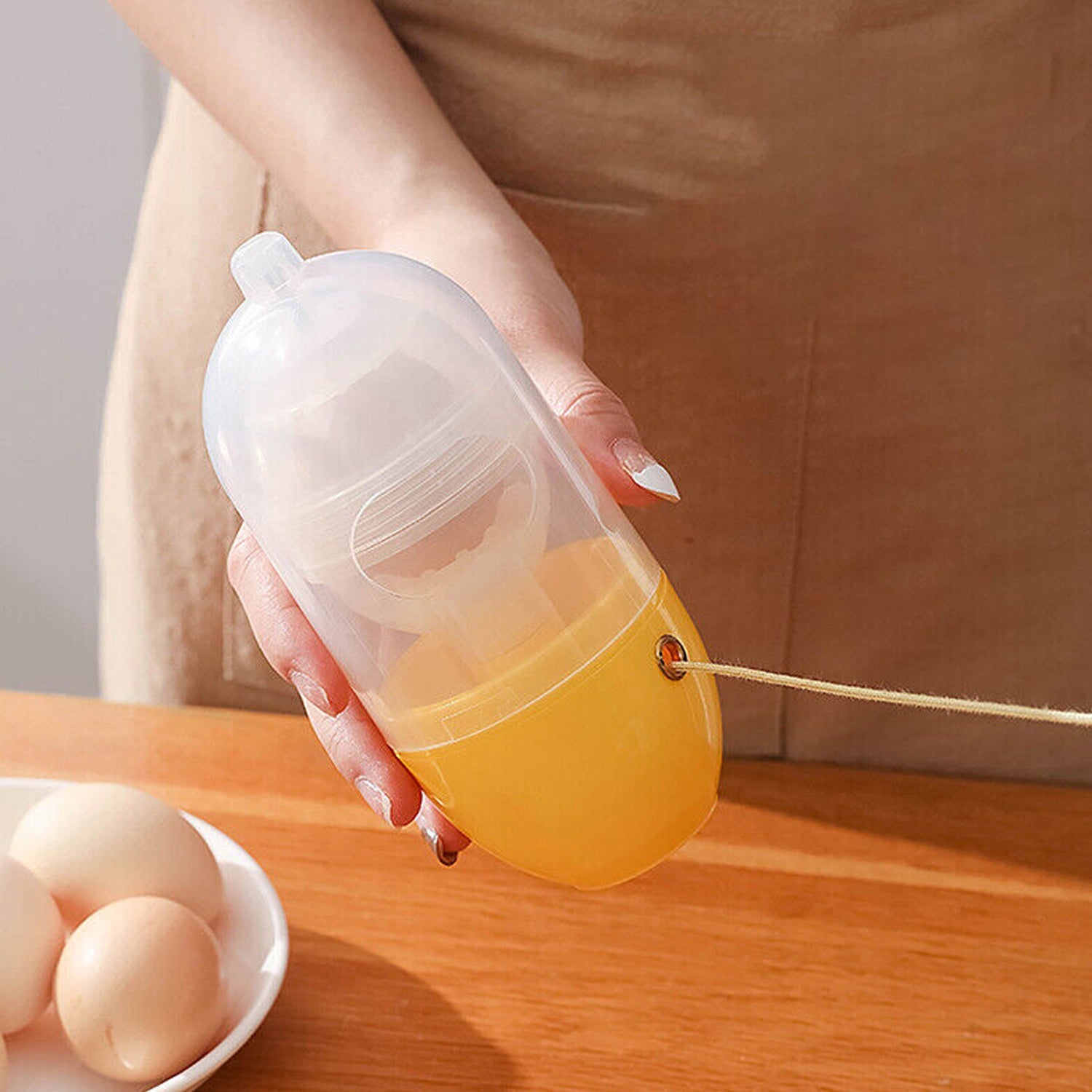 MANUAL EGG PULLER SCRAMBLER HOUSEHOLD WHITE EGG YOLK MIXER KITCHEN TOOL MIX MANUAL SCRAMBLER CONVENIENT WITHOUT BREAKING EGGS. - Bhavnagar Deodap