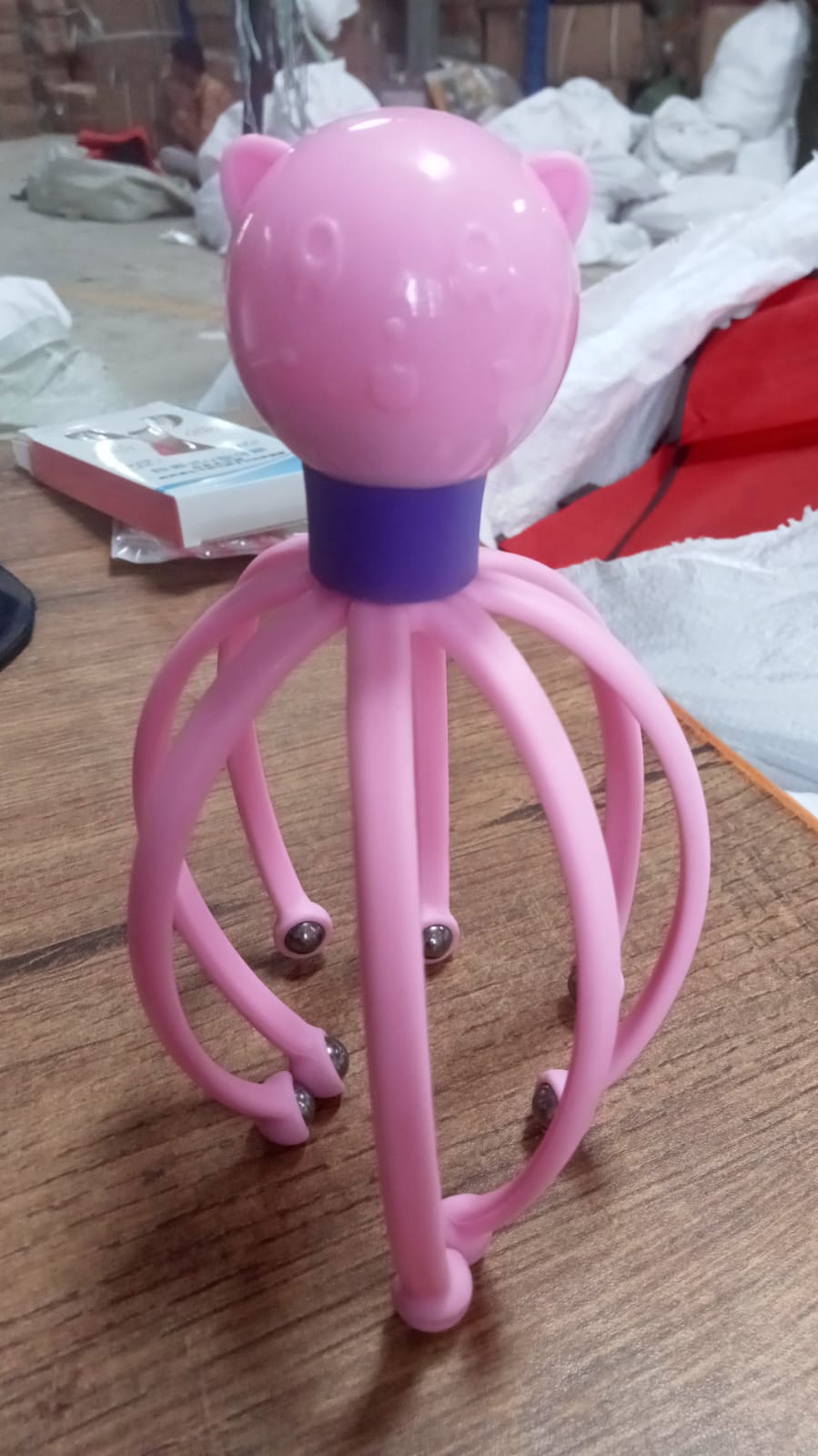 Octopus Stress Relief Therapeutic  Scalp Massager - Bhavnagar Deodap