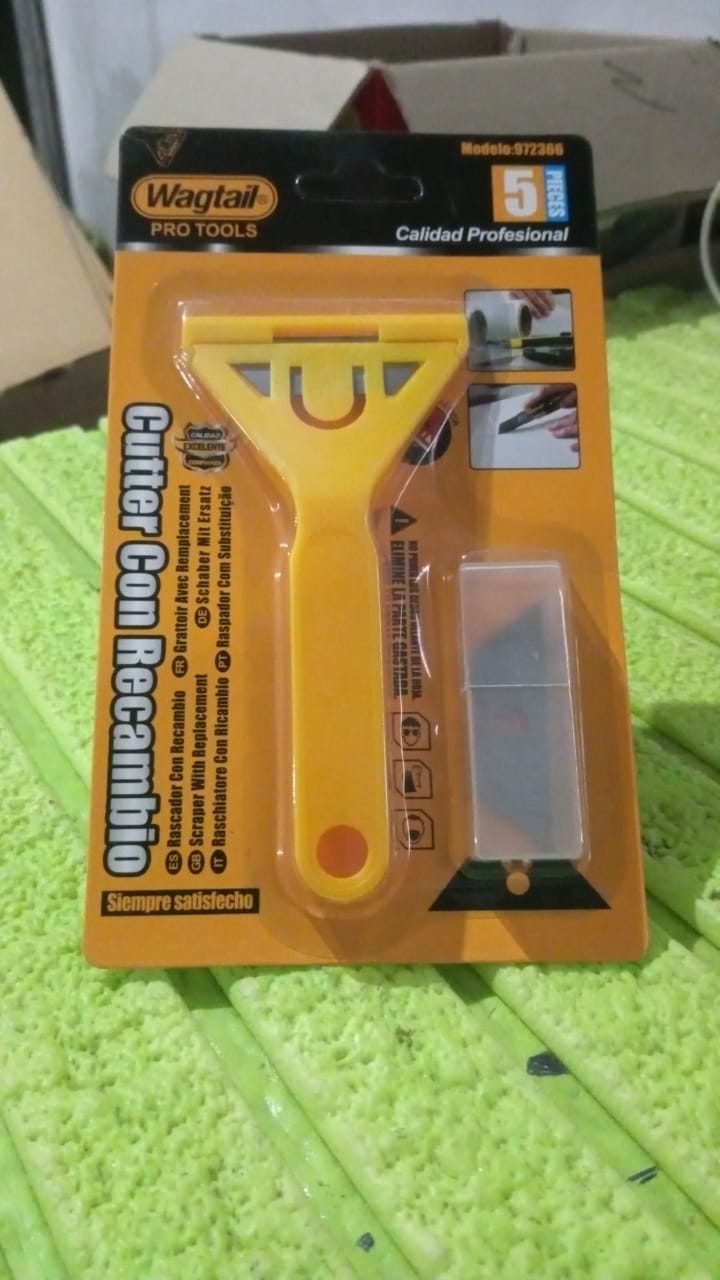 Plastic Scraper Cutter With 5 Blades - Bhavnagar Deodap