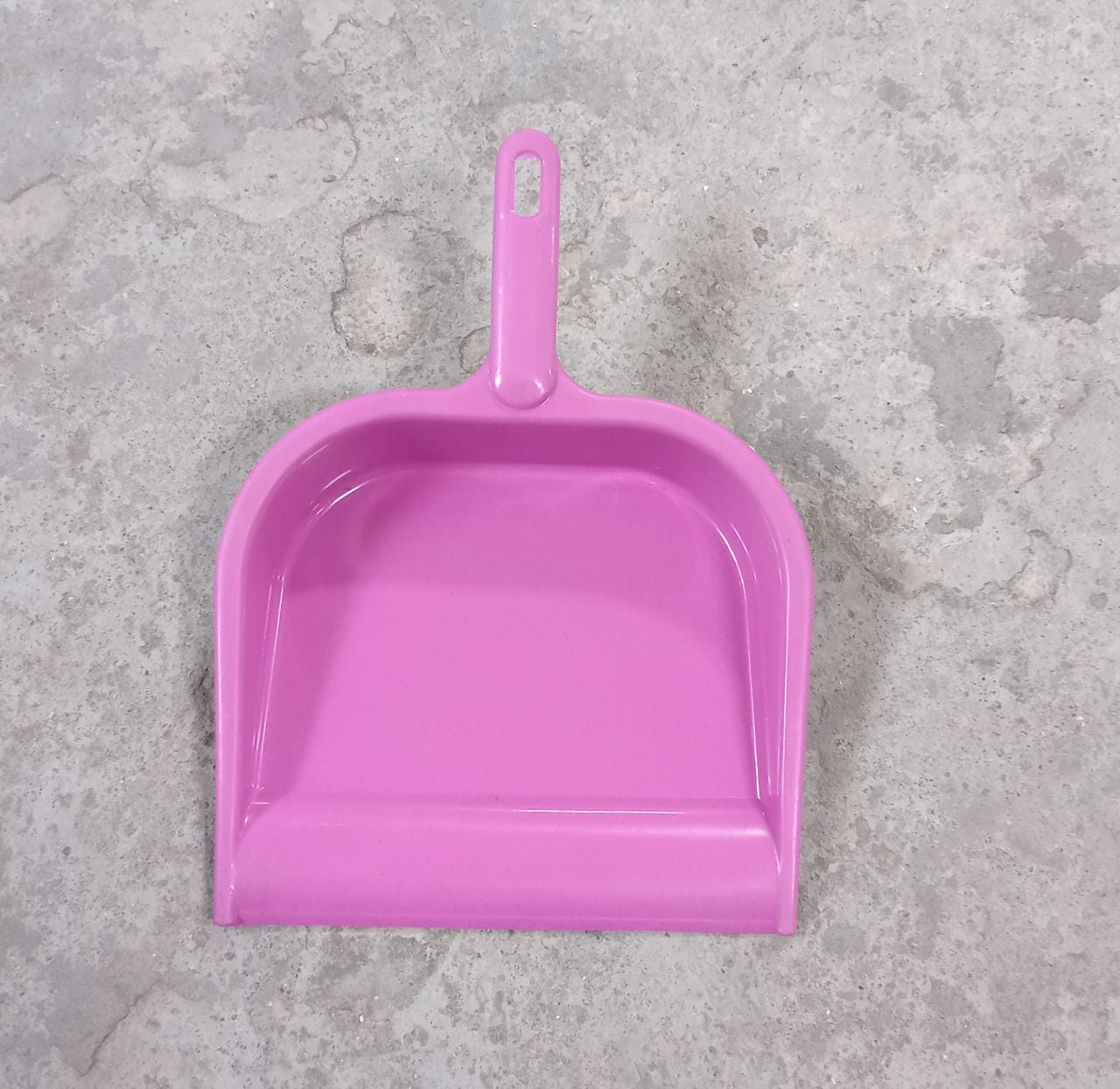 Durable Lightweight Multi Surface Plastic Dustpan with Handle - Bhavnagar Deodap