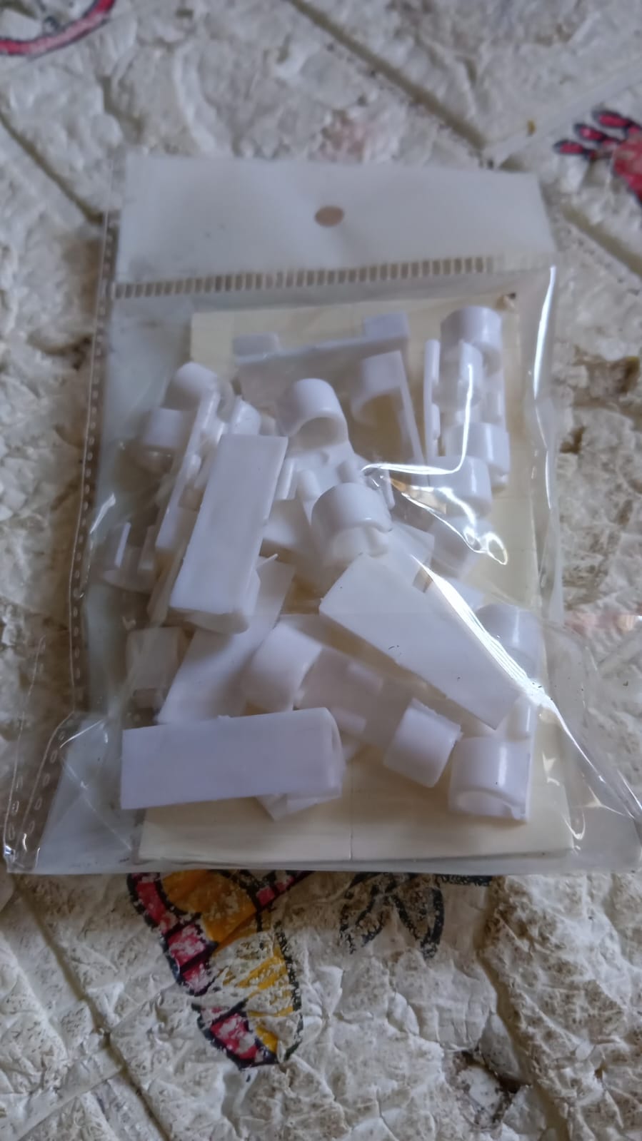 Cord Clips for Car, Office and Home (20 Pcs Set) - Bhavnagar Deodap