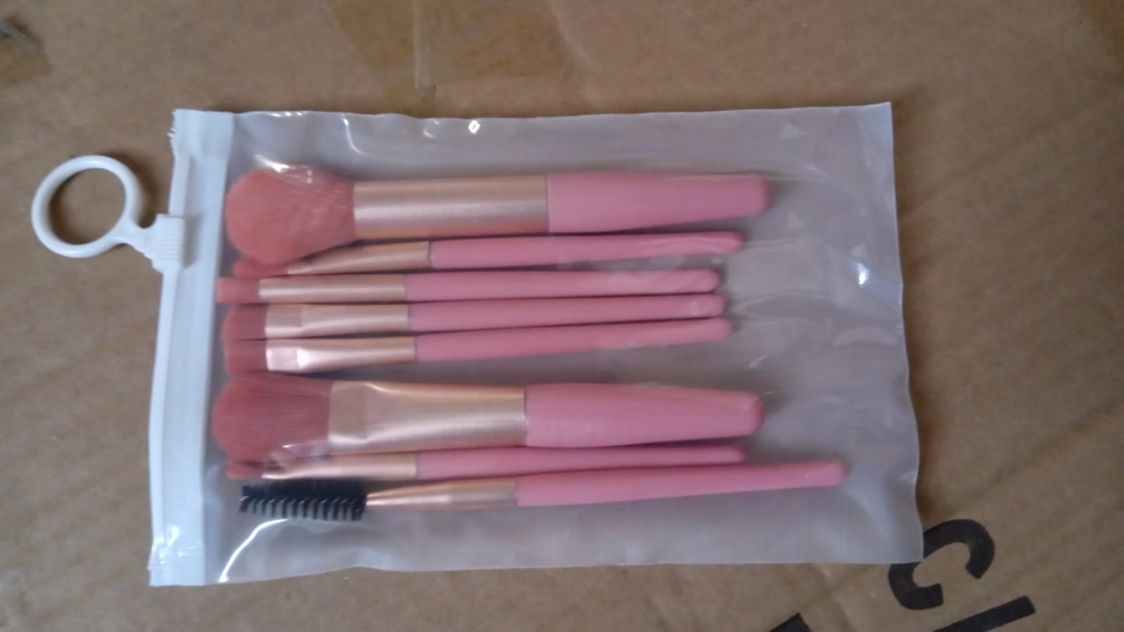 8 PCS Mini Makeup Brush Set with Case, Portable Foundation Brush Kit Travel, Premium Synthetic Bristles Cosmetic Brush Set for Powder Blending Blush Eyeshadow Lipstick (Mix Color 8 Pcs Set) - Bhavnagar Deodap