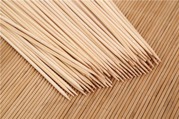 Camping Wooden Color Bamboo BBQ Skewers Barbecue Shish Kabob Sticks Fruit Kebab Meat Party Fountain Bamboo BBQ Sticks Skewers Wooden (20cm) - Bhavnagar Deodap