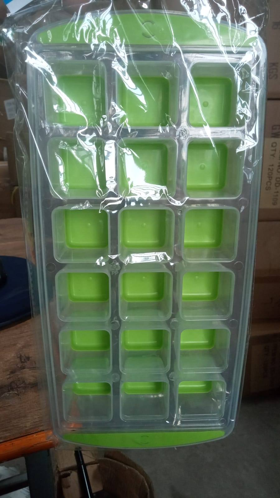 18 Cavity Pop Up Ice Cube Tray Easy Release Flexible Silicone Bottom Ice Tray , Stackable Ice tray, 100% BPA Free, Food Grade for Freezer - Bhavnagar Deodap