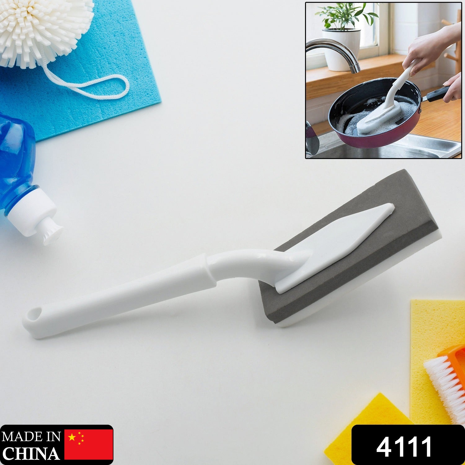 Cleaning Brush Creative Triangle Kitchen Brush Bathroom Cleaning Tool Cleaning Brush - Bhavnagar Deodap