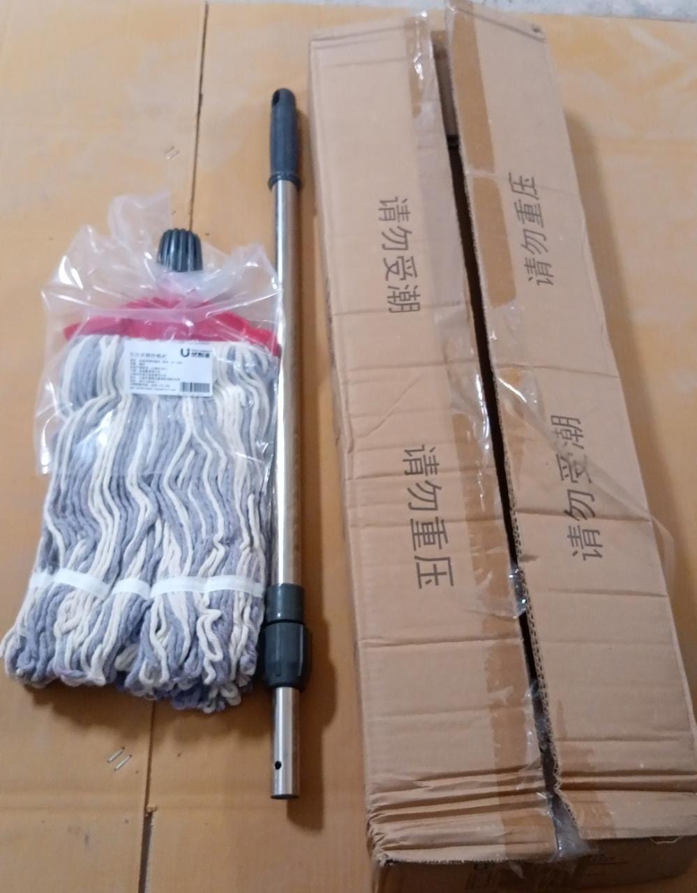 DRY CLEANING FLAT MICROFIBER FLOOR CLEANING MOP WITH STEEL ROD LONG HANDLE DRY MOP - Bhavnagar Deodap