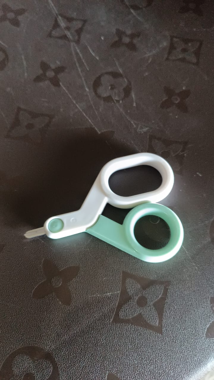 Baby Safety Nail Cutter Scissors for Safe Nail Clipping (1 Pc) - Bhavnagar Deodap