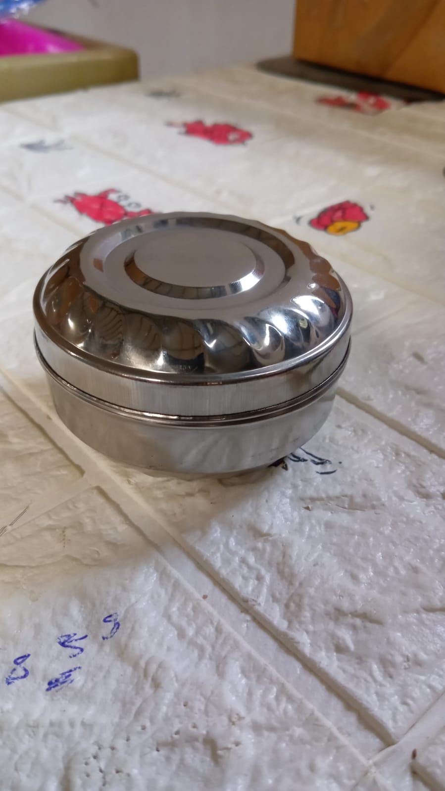 Multi-Purpose Stainless Steel Round Shape Tiffin Box - Small Gift for Baby Girl and Baby Boy For Office, School/Tuition/ Picnic (Small) - Bhavnagar Deodap