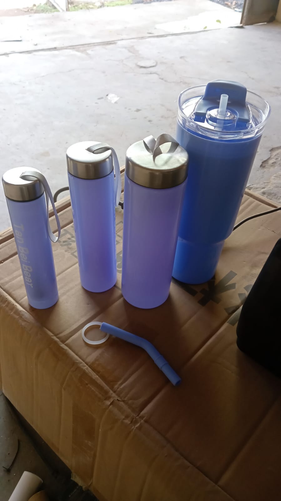 Plastic Water Bottle 3 Different Size Bottle & 1 pc Tumbler With Straw (4 Pc Set) - Bhavnagar Deodap