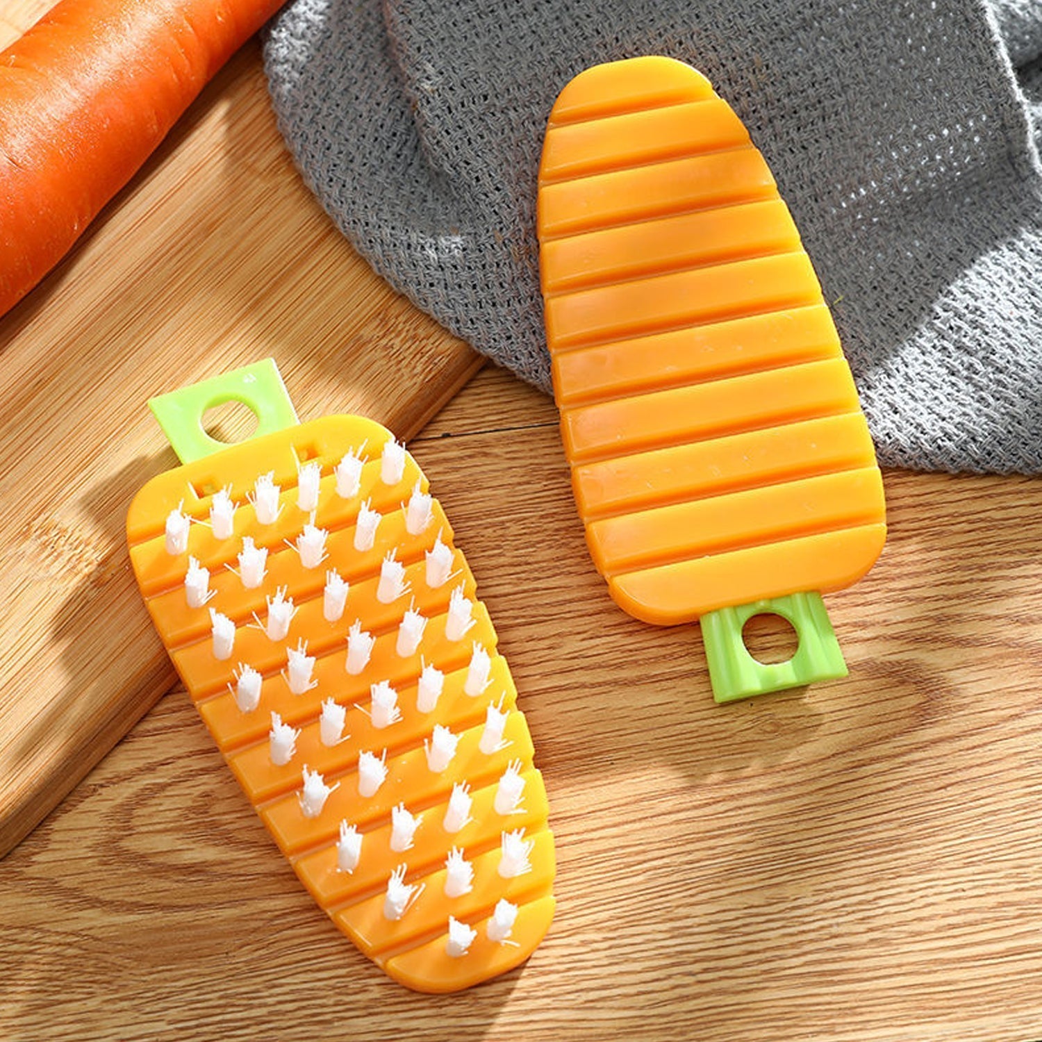 Vegetable Scrubbing Brush, Vegetable Scrubber Nonâ€‘Toxic Fruit Brush Carrot Shape Vegetable Brush for Potato for Vegetable - Bhavnagar Deodap