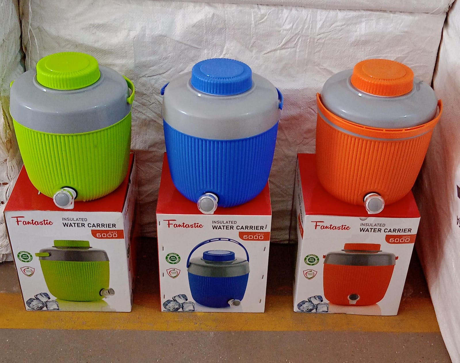 Insulated Water Jug, Insulated Plastic Water Jug with a Sturdy Handle, Water Jug Camper with Tap Plastic Insulated Water Storage Cool Water Storage for Home & Travelling (6000 ML) - Bhavnagar Deodap