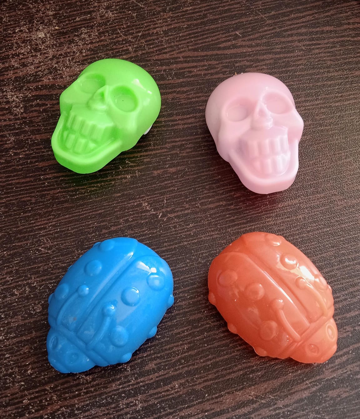 Pull Back Skull Toy, Small DIY Pull Back Skull Toy For Kids - Bhavnagar Deodap