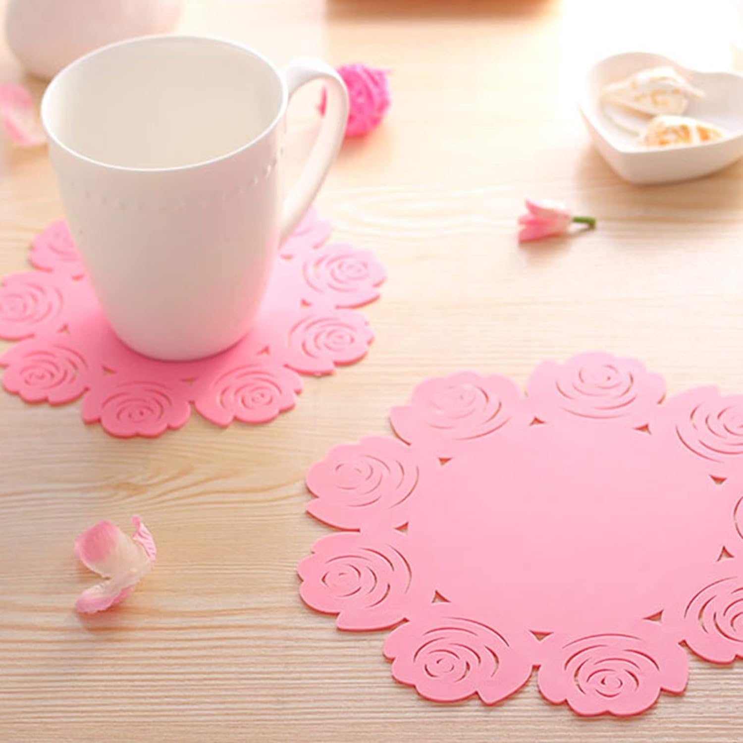 Multifunctional Placemat: Plate & Cup Mat in One (Rose/Circular) - Bhavnagar Deodap