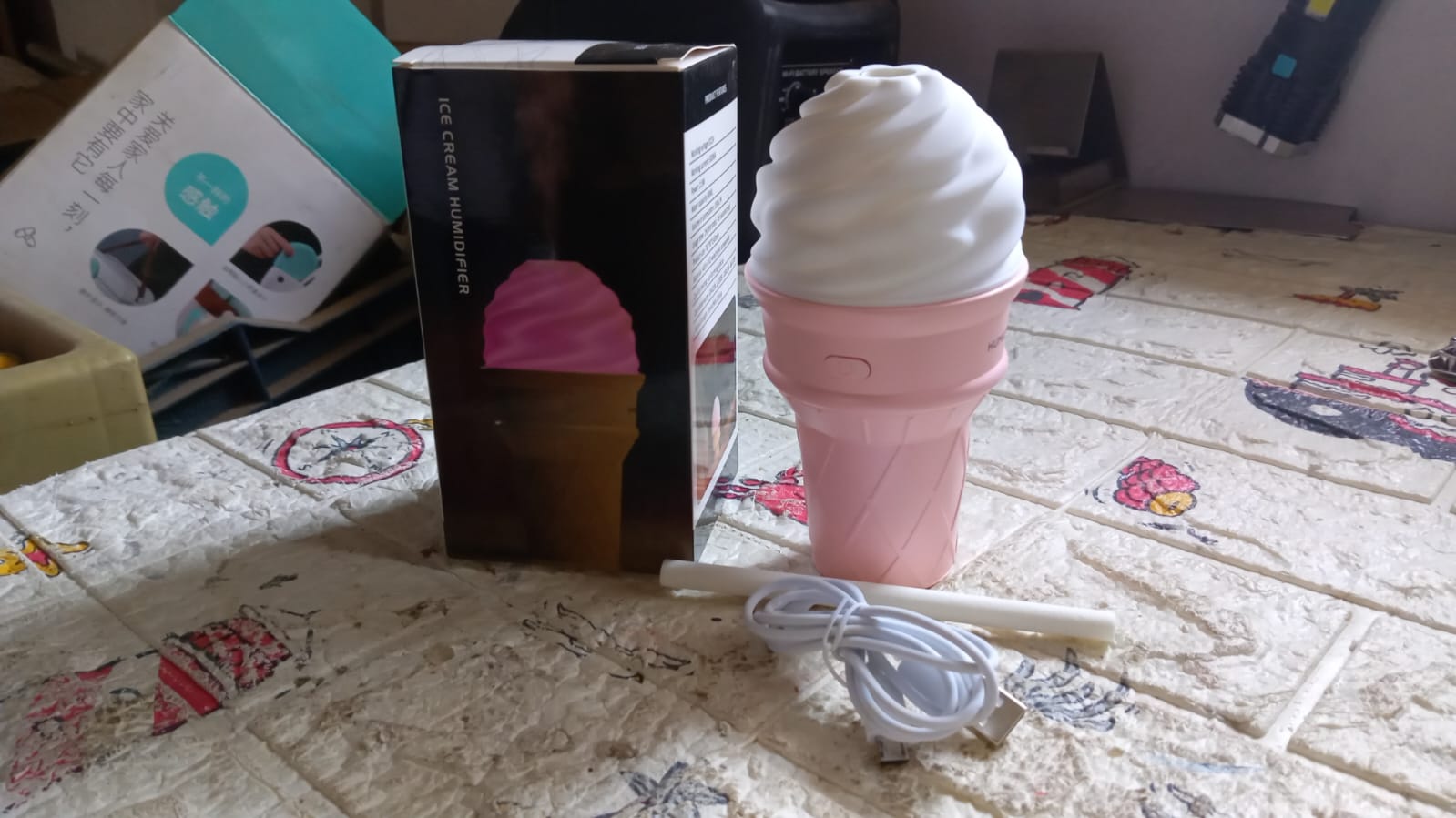 Ice Cream Design LED Humidifier for Freshening Air & Fragrance (Multicoloured) - Bhavnagar Deodap