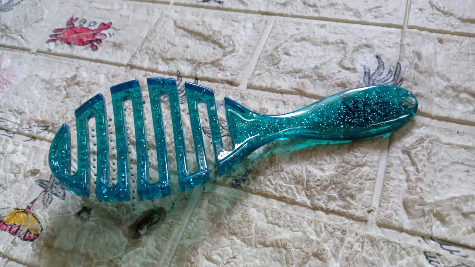 Anti-static Scalp Massage Hair Brush Comb for Curly Straight Hair,  Womens Hair Brush Wet, Detangling Brush for Curly Hair Detangler, Wet Hair Brush Detangler, Girls Hair Brush (1 Pc ) - Bhavnagar Deodap