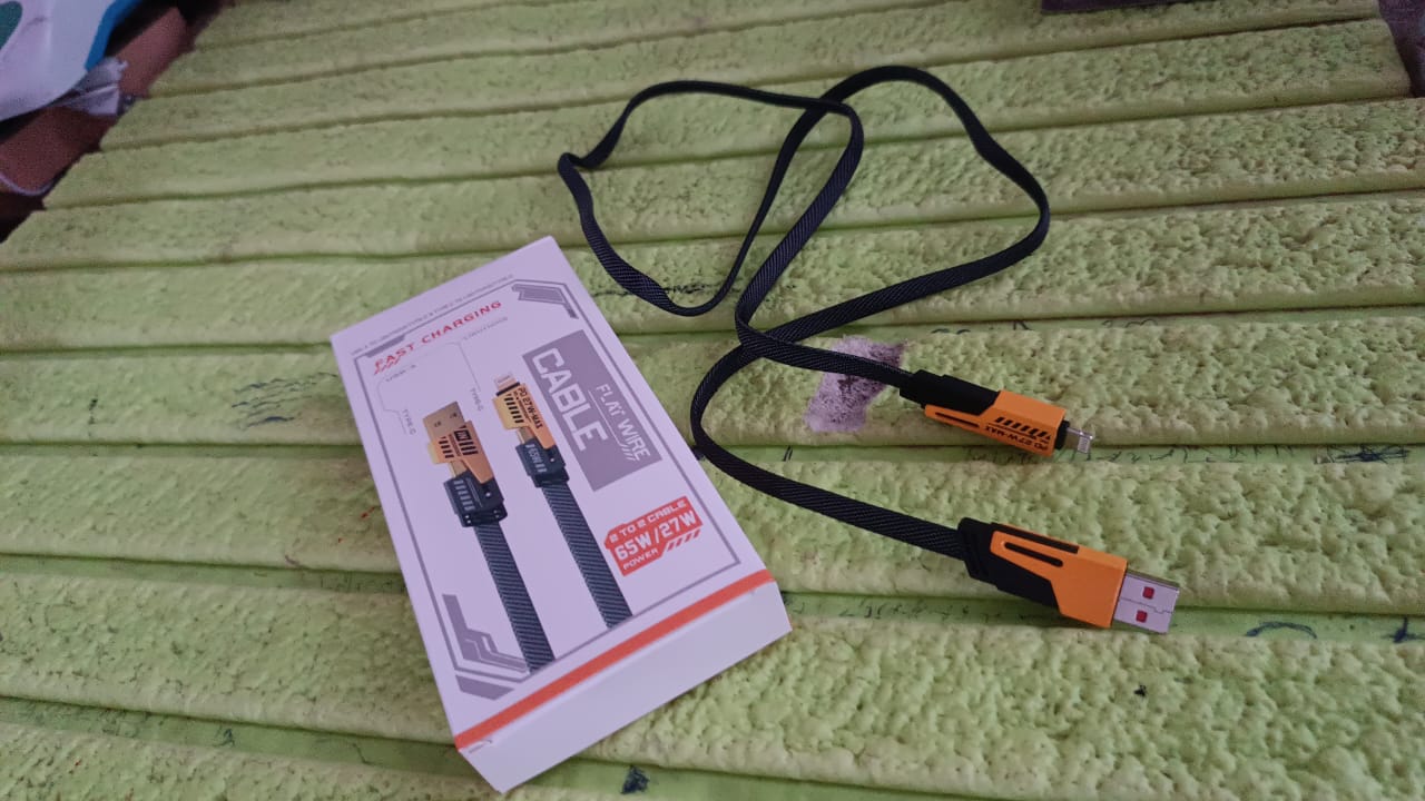 4 in 1 Fast Charging Cable With Multiport USB-C to Type C, USB-C to Lightning (1 Pc) - Bhavnagar Deodap