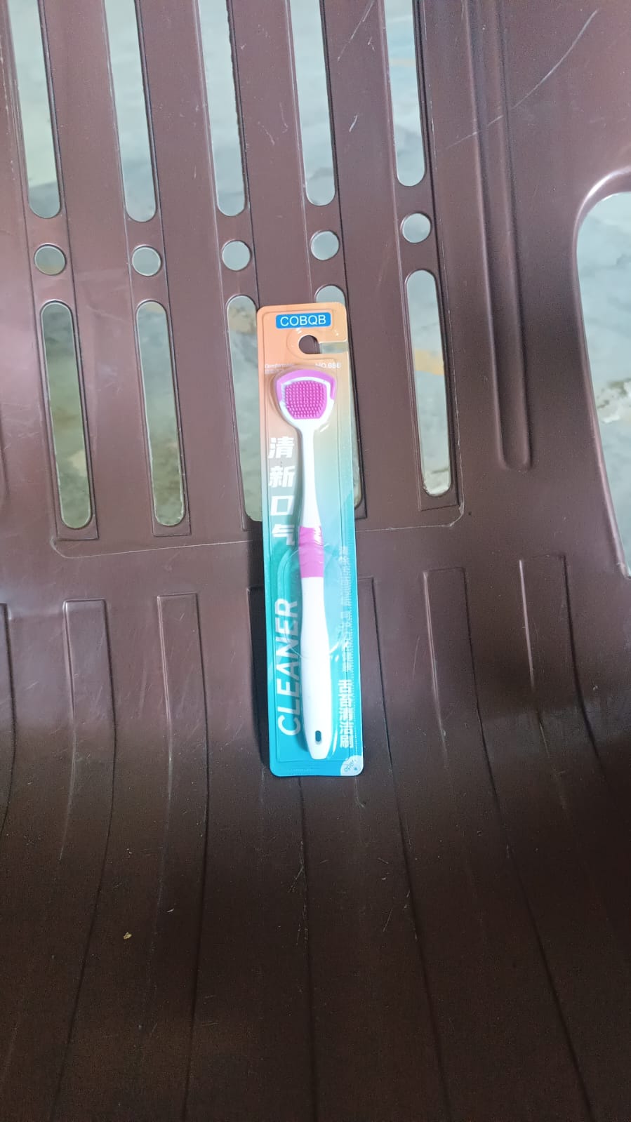 Tongue Cleaner Brush, Silicone Tongue Scraper (1 Pc) - Bhavnagar Deodap