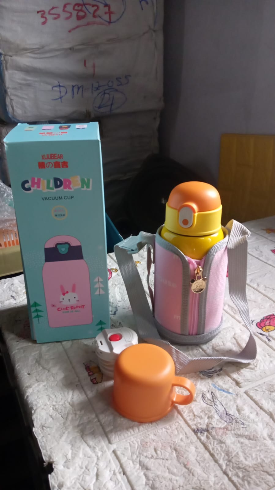 Love Baby Cute Animals Prints Kids Bottle Sipper for HOT N Cold Water, Milk, Juice with Bottle Cover, Cup, Zip Pocket & Straw to Keep Things Orange Green Pink Colors for Outdoor / Office / Gym / School (600 ML) - Bhavnagar Deodap