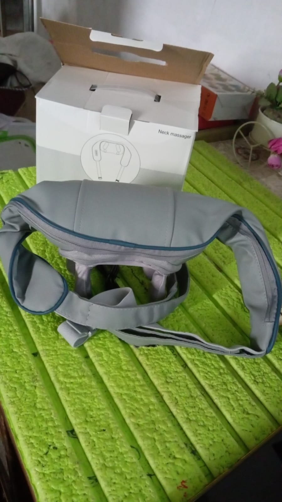 Neck & Shoulder Massagers with Heat, Electric Rechargeable (1 Pc) - Bhavnagar Deodap