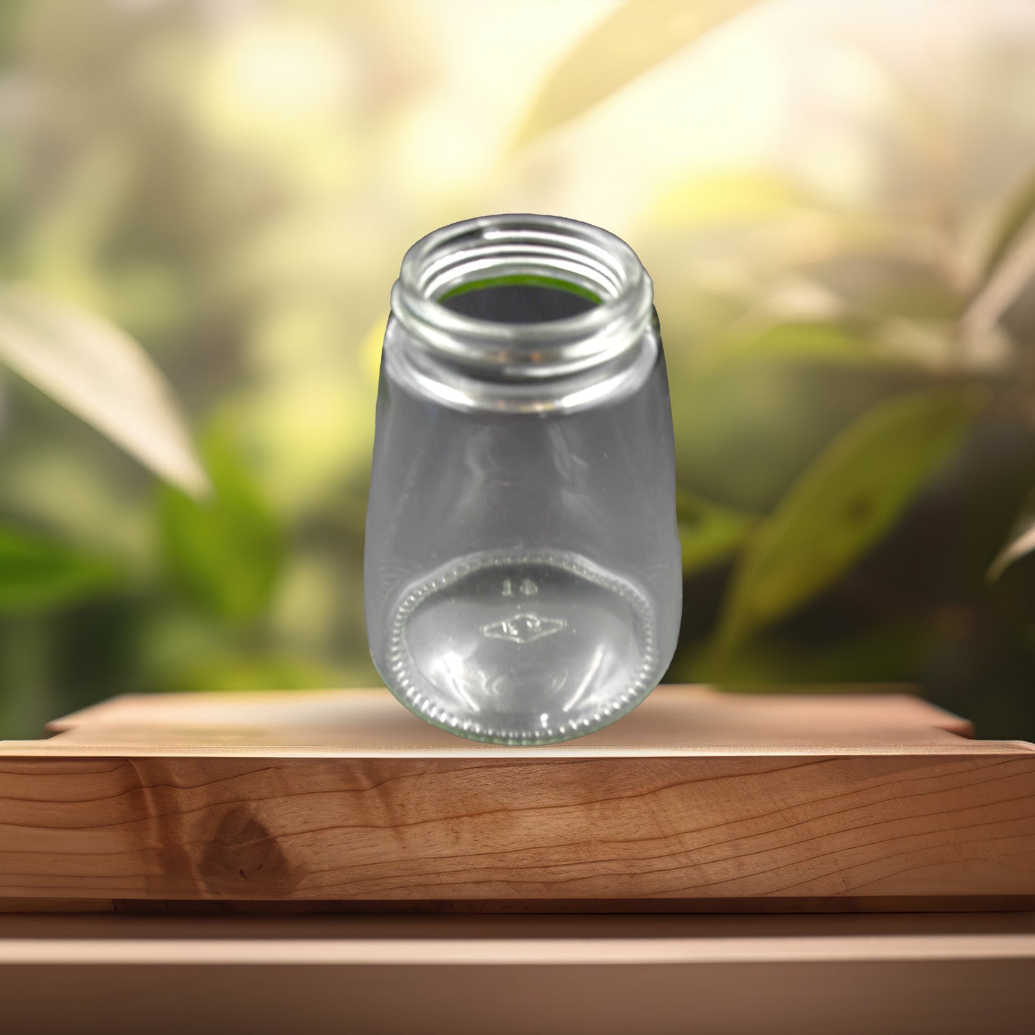 Glass Salt Bottle, Salt Dispenser, Glass Salt Shaker Pack of 1, Seasoning Shaker, Precise Quantitative 0.5g for Home Cooking Picnic Camping Ration Salt Shakers - Bhavnagar Deodap