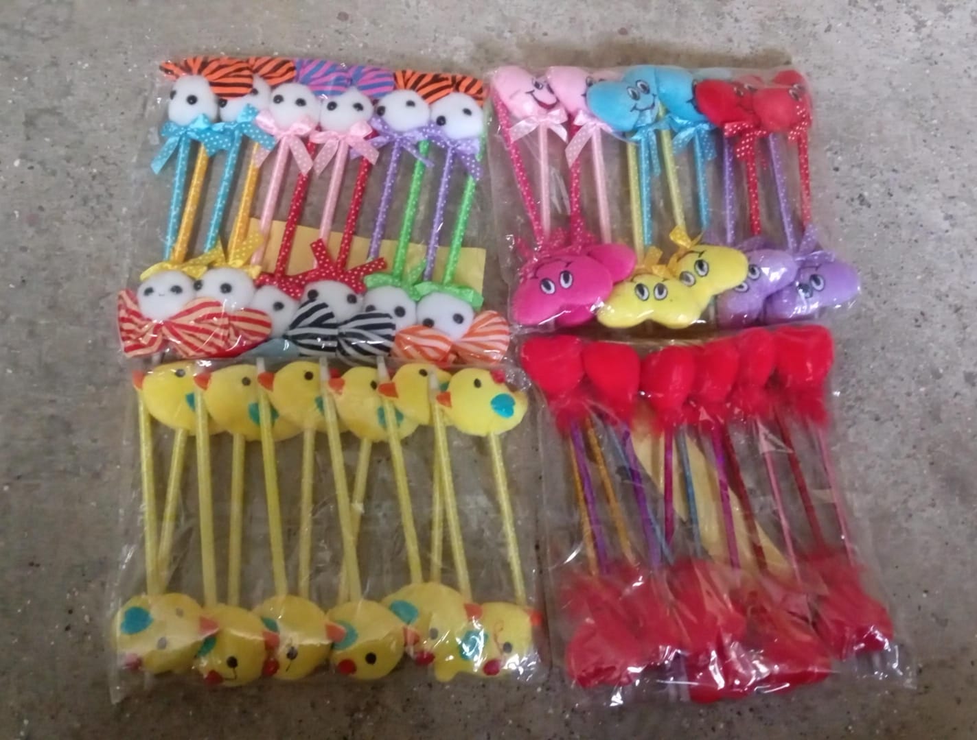 Ball Pen Smooth Writing For Wedding , Events & Multiuse Pen  Best Pen l Use for Kids (12 Pcs Set Mix Design & Color) - Bhavnagar Deodap