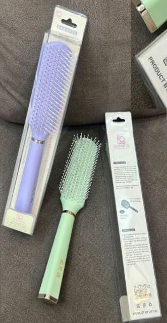 Classic Flat Hair Brush with Strong & flexible nylon bristles for - Bhavnagar Deodap
