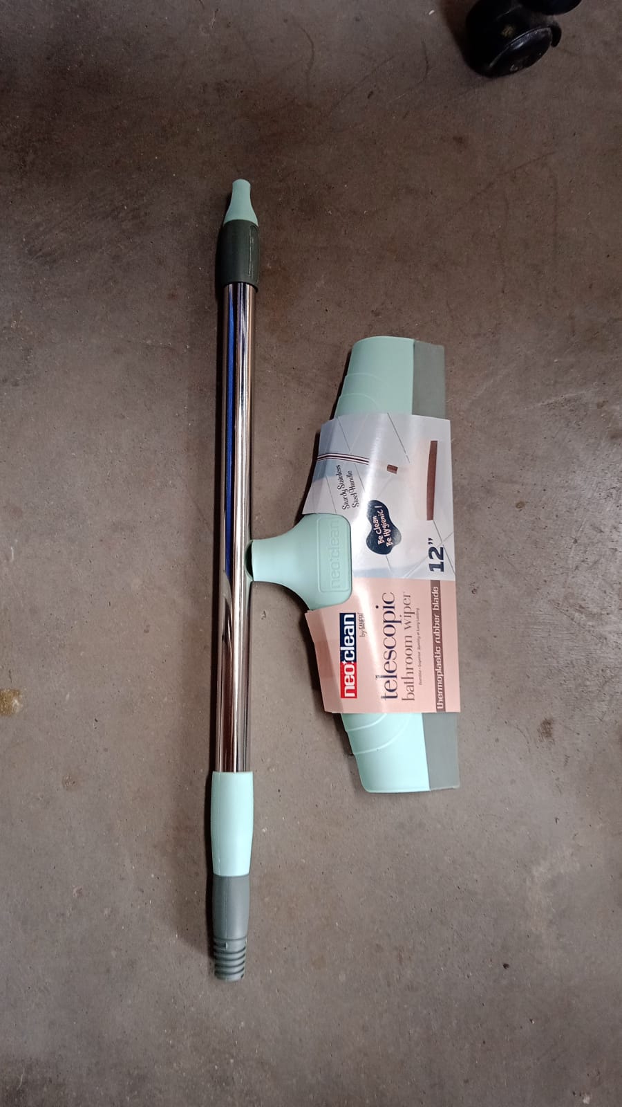 Ganesh Telescopic Bathroom Wiper 12 Inch (30 cm) - Bhavnagar Deodap