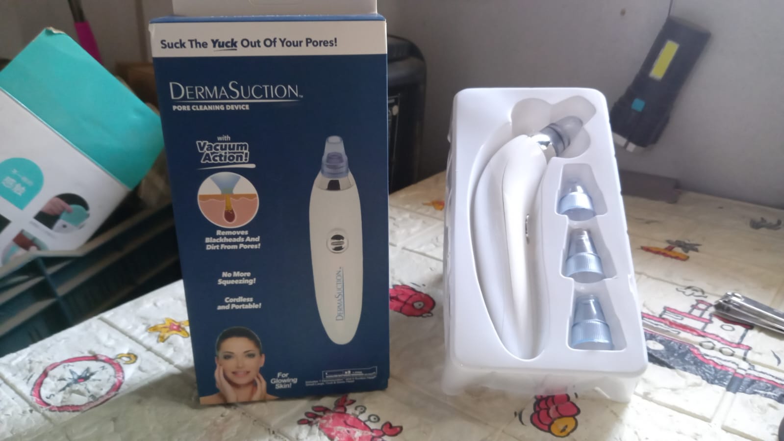 4 In 1 Blackhead Whitehead Extractor Remover Device Acne Pimple Pore Cleaner (Vacuum Suction Tool) - Bhavnagar Deodap