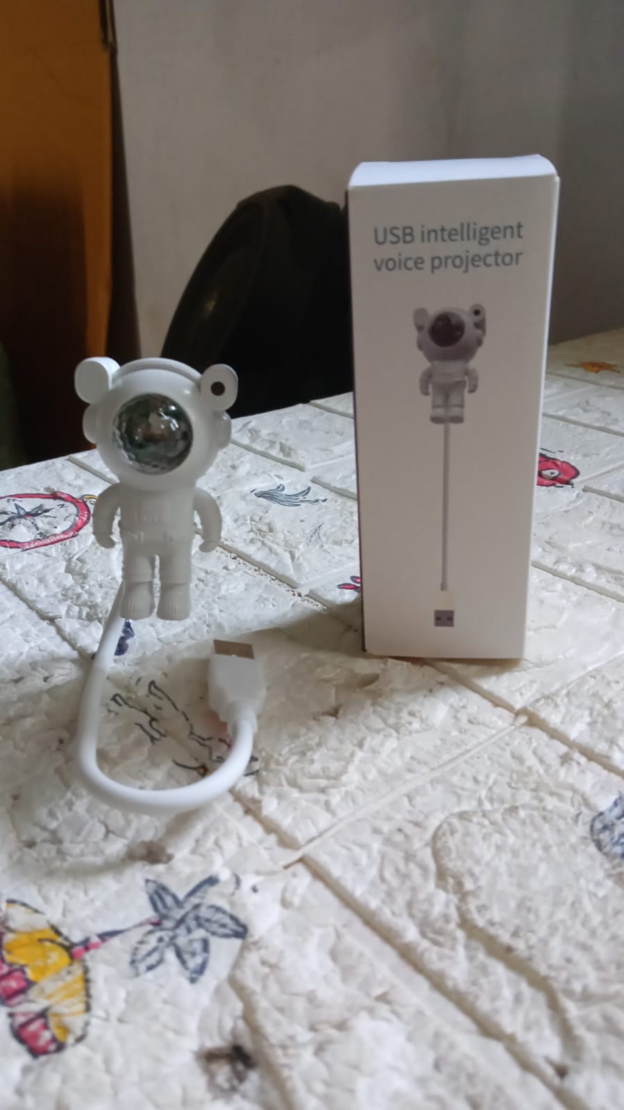 USB Intelligent Voice Projector Astro Night Light  Projector, Galaxy Light Star Projector, Cartoon Light, LED Light, Desk Lamp, Mini Night Light, Cartoon Reading Lamp, USB Port for Kids Room Adults Bedroom Party Gaming Room - Bhavnagar Deodap