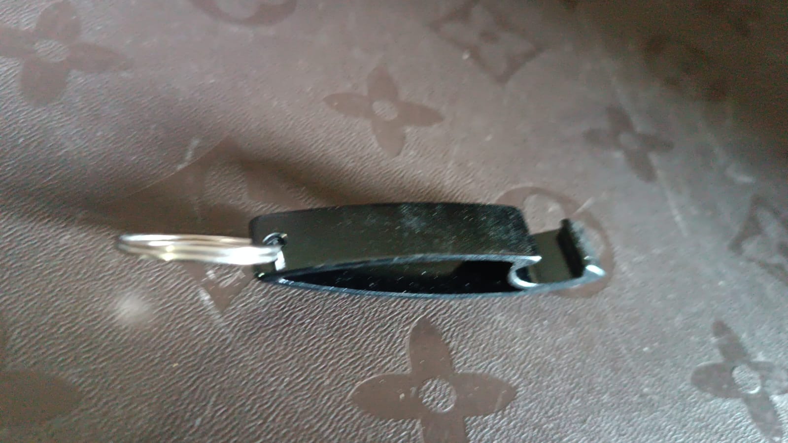 Metal Bottle Opener Keychain (1 Pc) - Bhavnagar Deodap